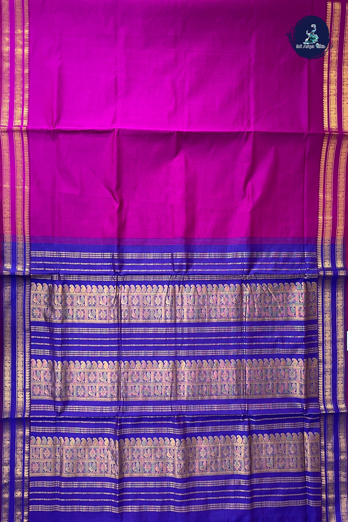 Magenta Half Pure Madisar Silk Cotton Saree With Plain Pattern