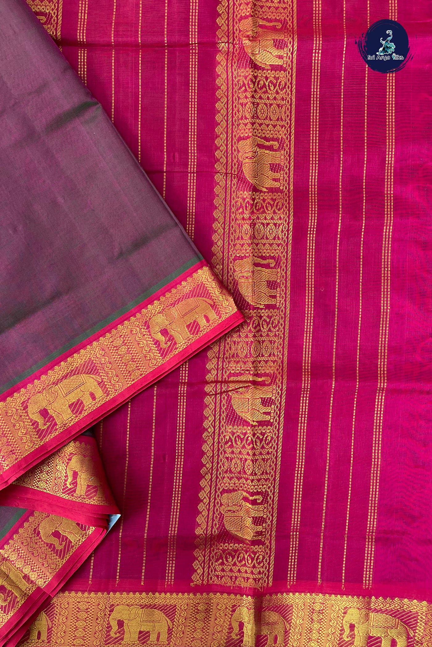 Manthulir Madisar Silk Cotton Saree With Plain Pattern