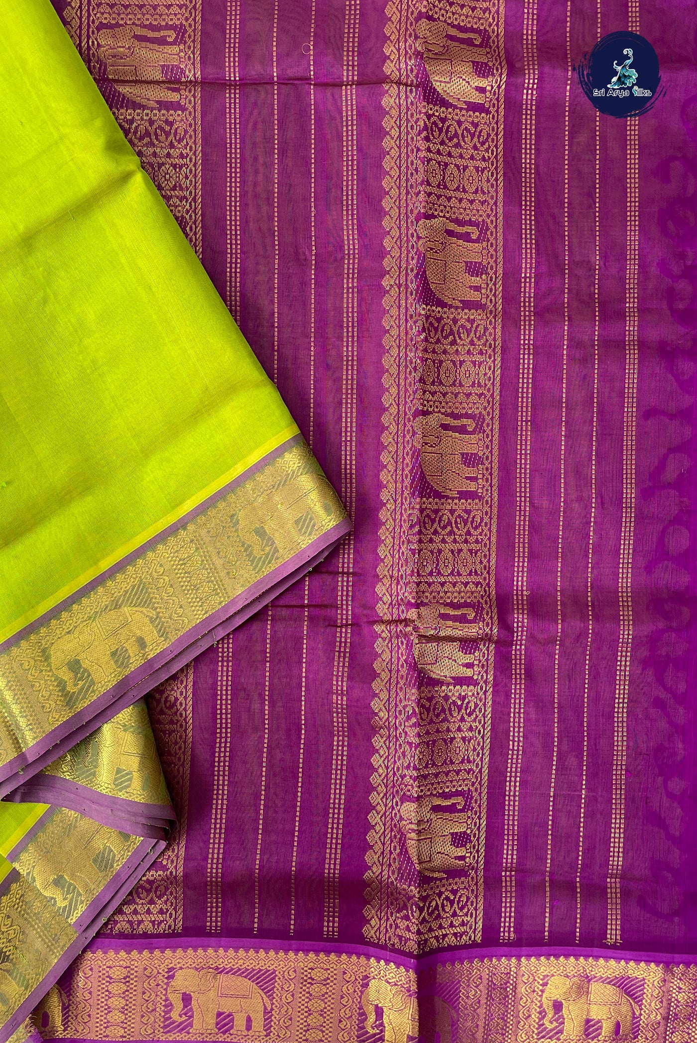 Lime Green Madisar Silk Cotton Saree With Plain Pattern