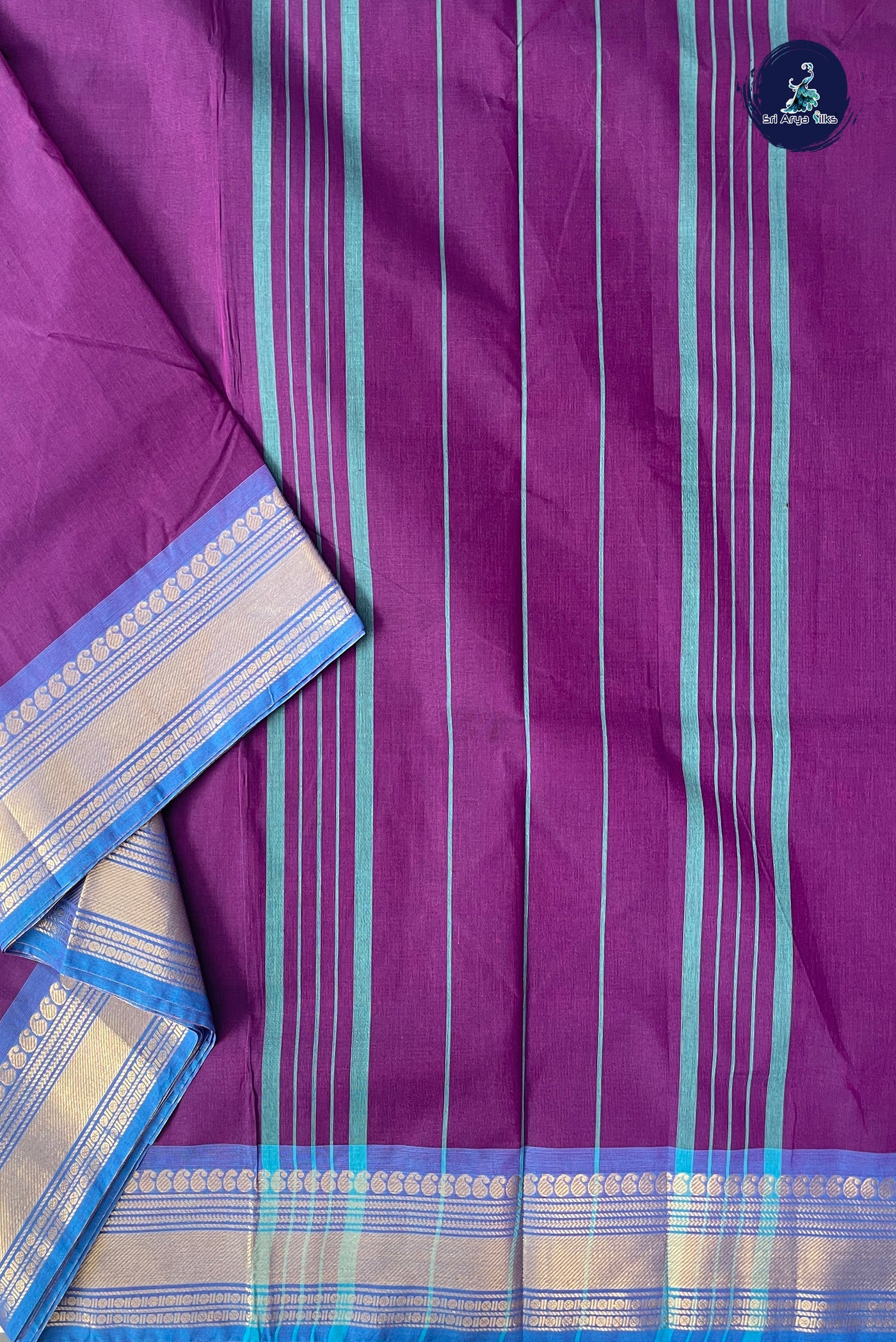 Dark Brinjal 10.5 Yards Madisar Saree With Plain Pattern