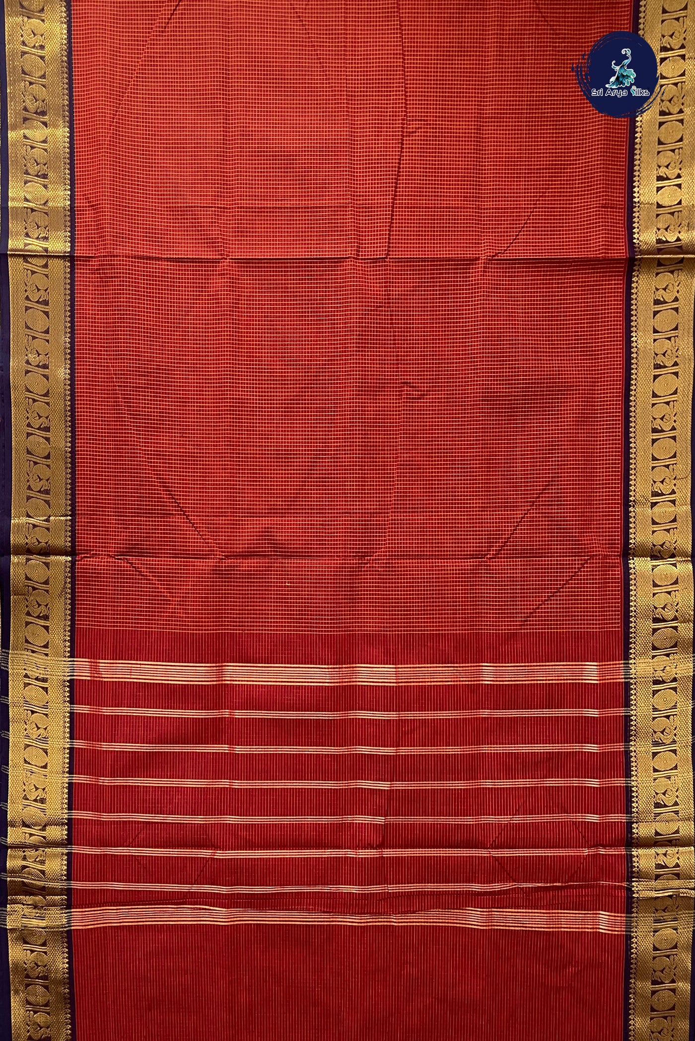 Maroon 10.5 Yards Madisar Saree With Checked Pattern
