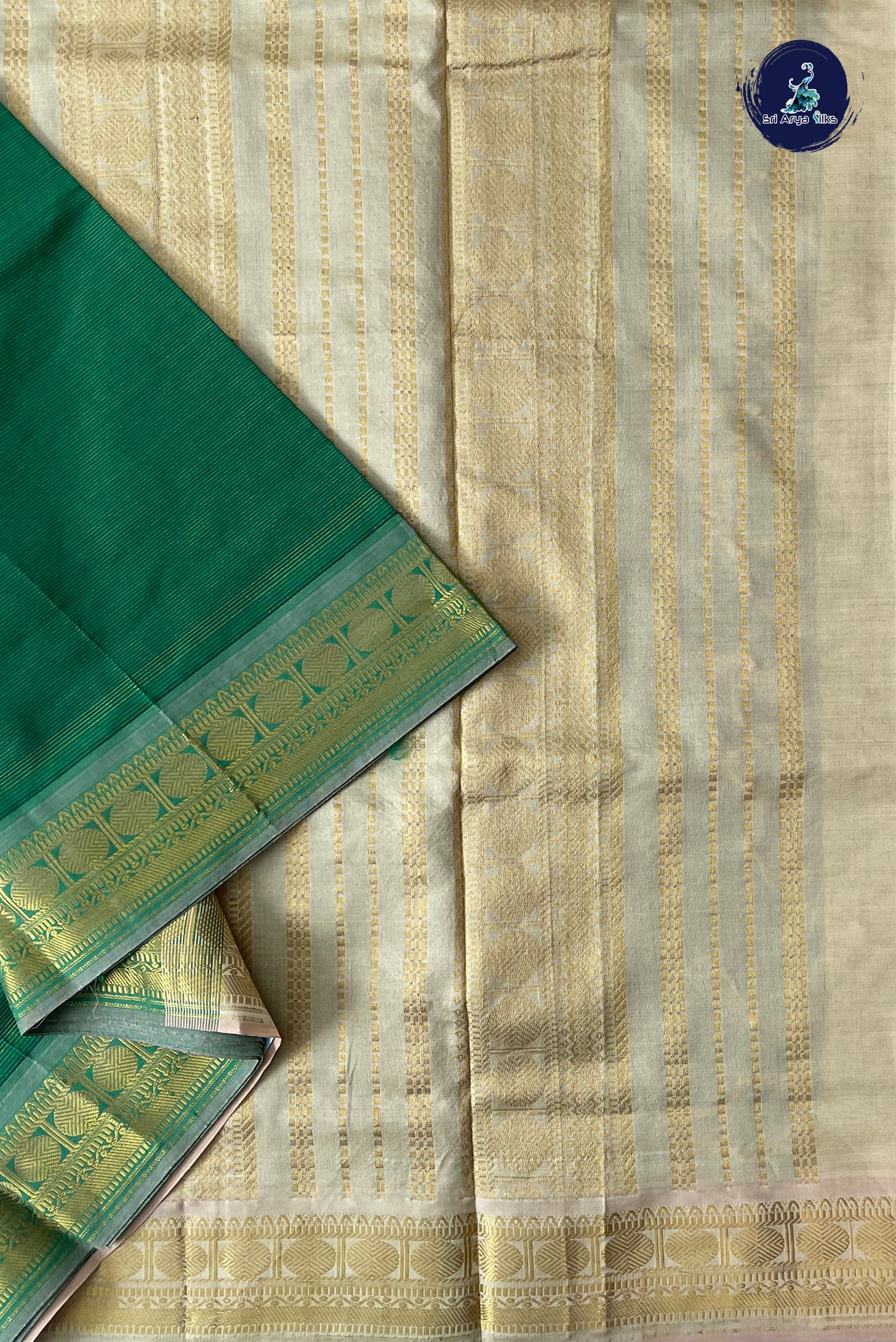 Green Half Pure Madisar Silk Cotton Saree With Vaira Oosi Pattern