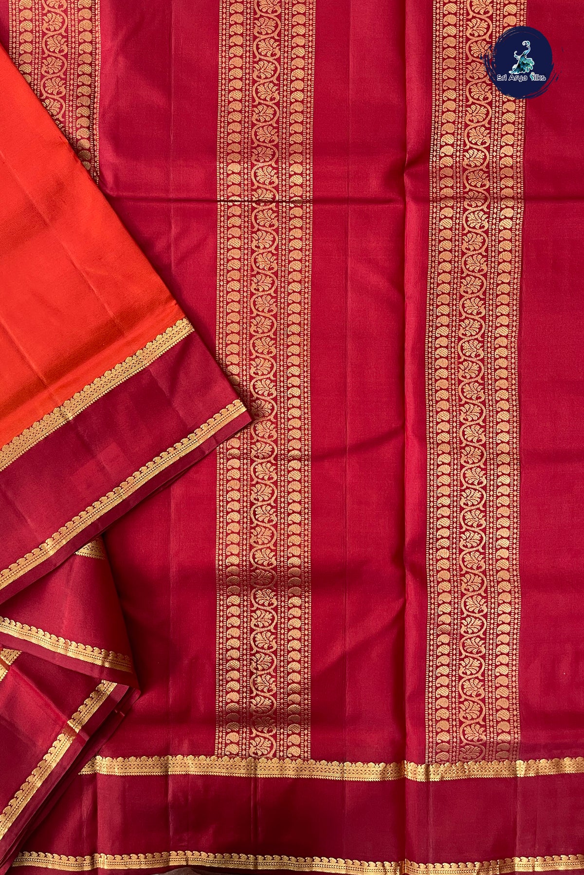 Orange Madisar 10 Yards Silk Saree With Doria Lines Pattern