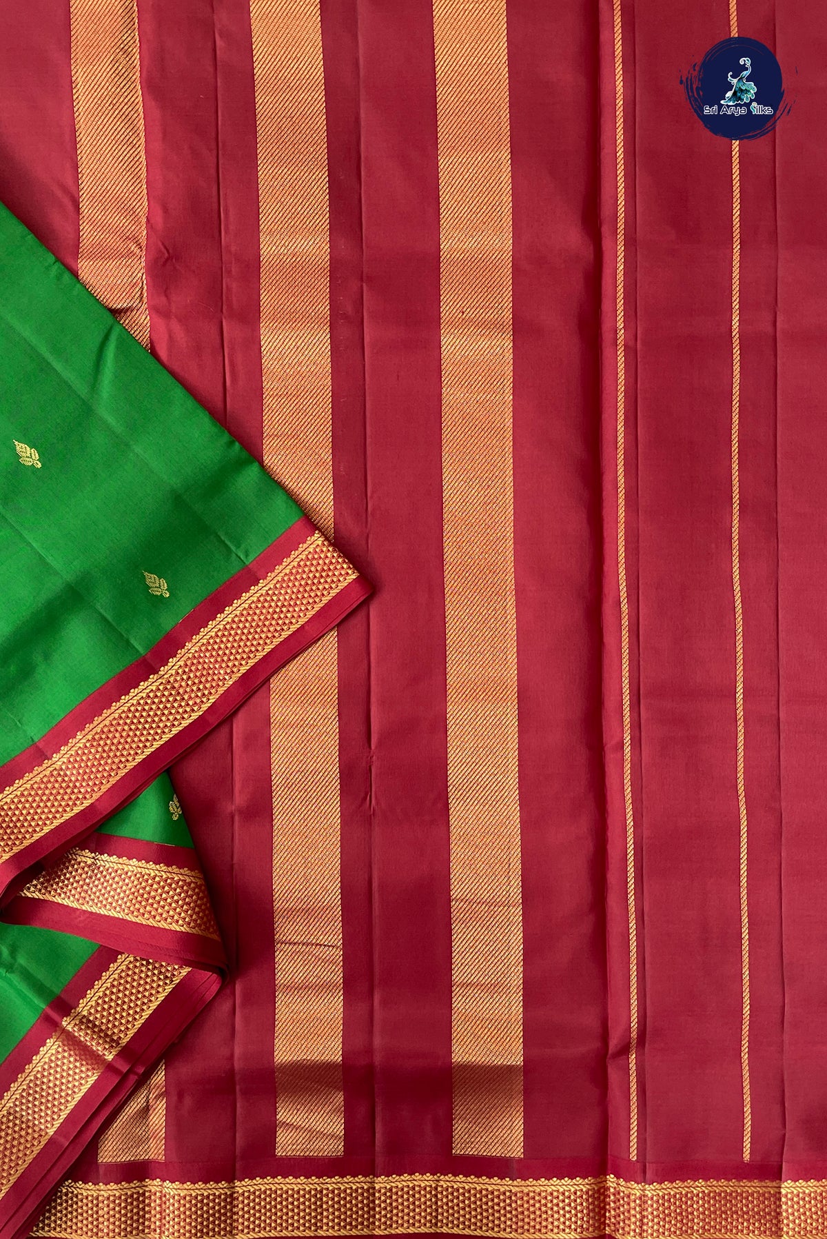 Green Madisar 10 Yards Silk Saree With Zari Buttas Pattern