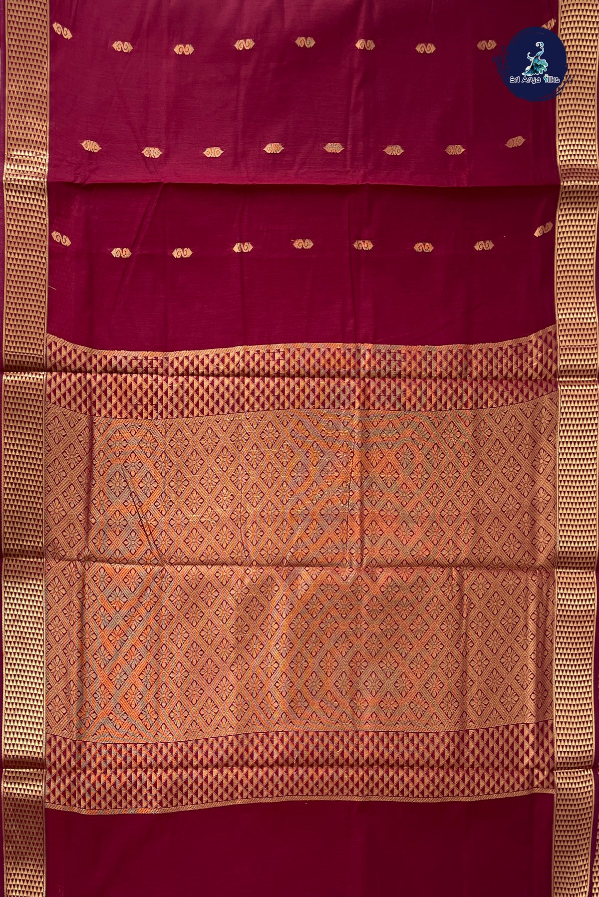 Arakku Madisar Semi Silk Cotton Saree With Zari Buttas Pattern