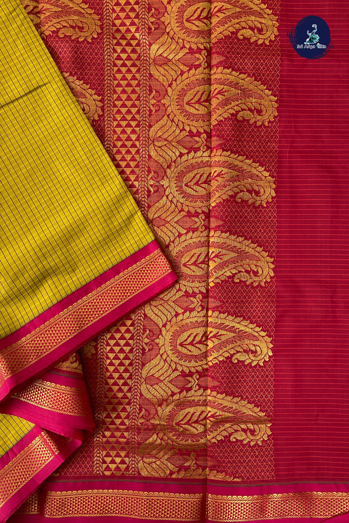 Yellowish Green Madisar Semi Silk Saree With Checked Pattern