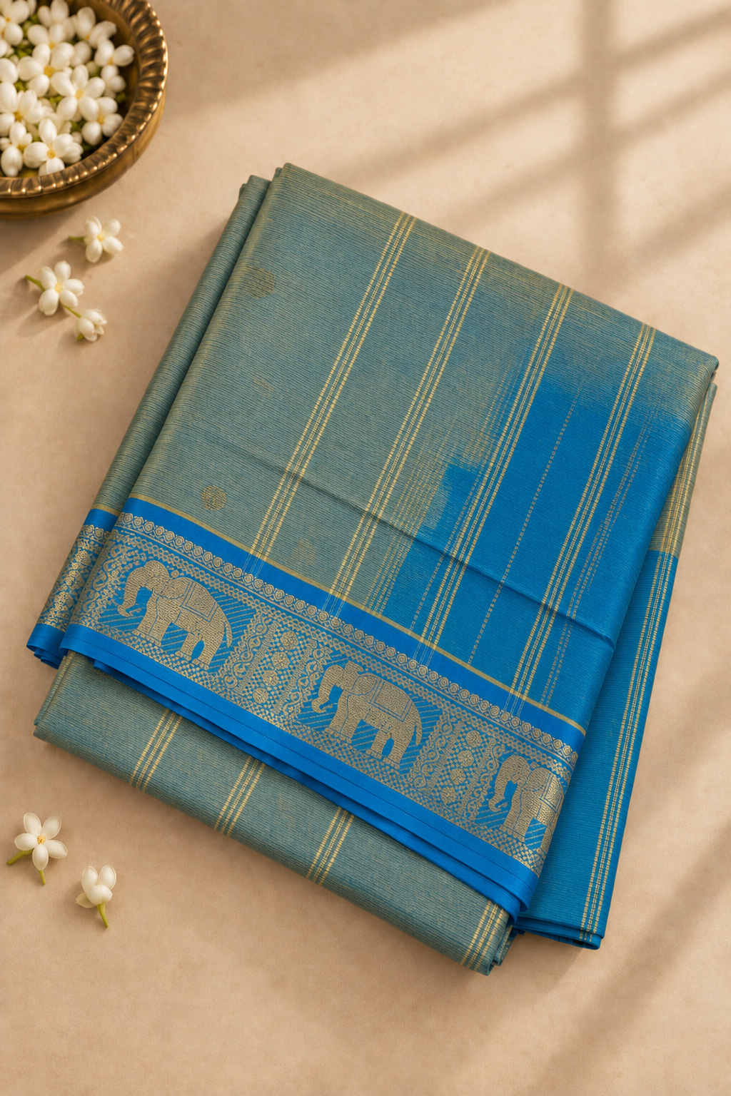 Dual Tone Blue Madisar Silk Cotton Saree With Zari Buttas Pattern