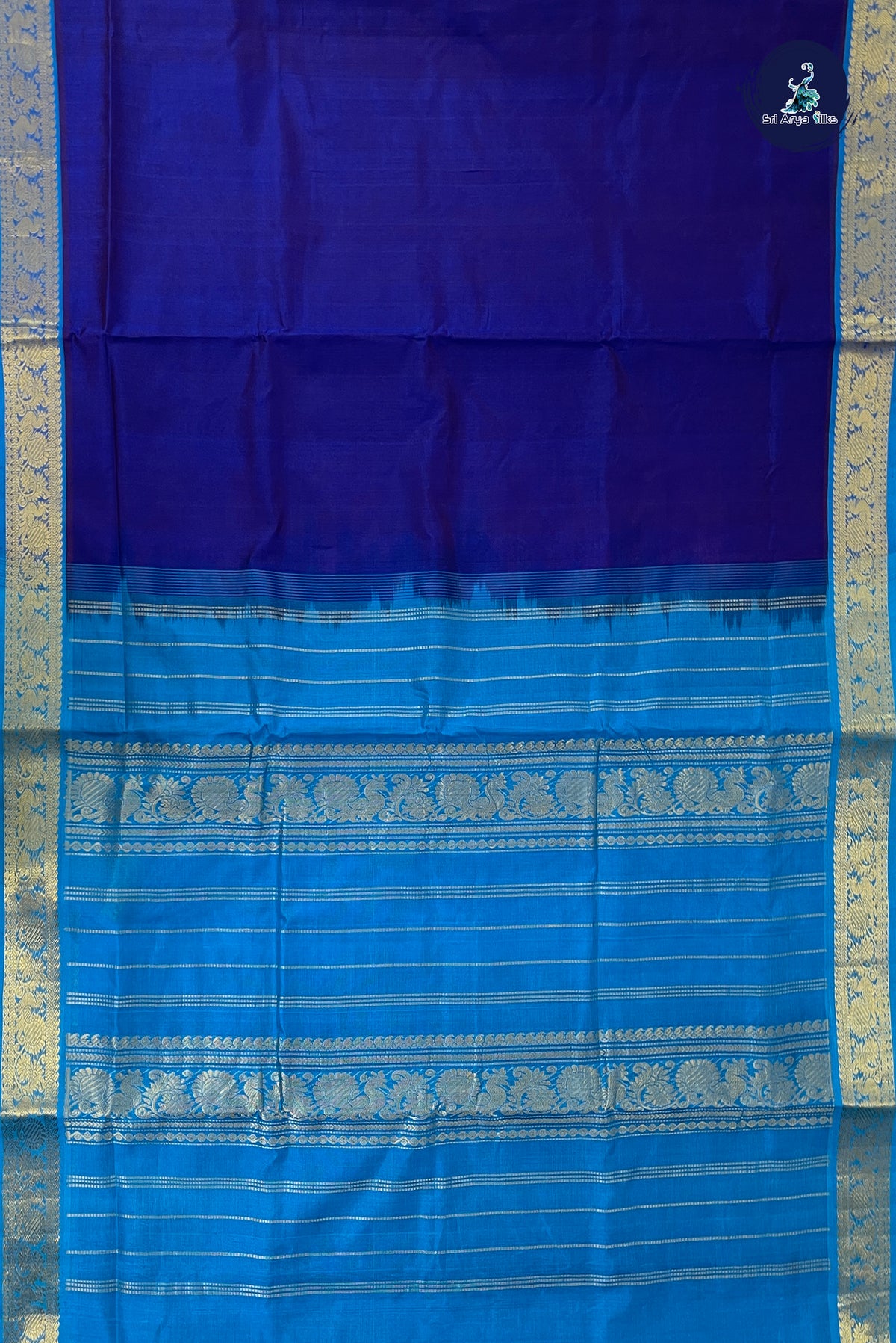 Dark Blue Madisar Silk Cotton Saree With Plain Pattern
