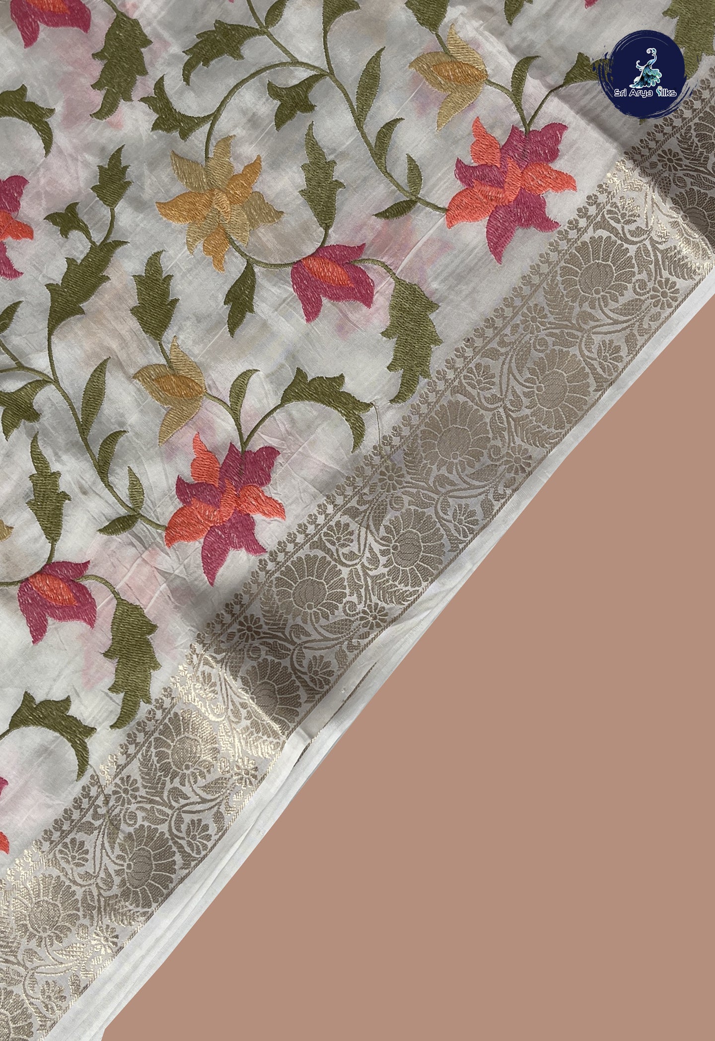 Off White Banarasi Silk Saree With Embroidery Pattern