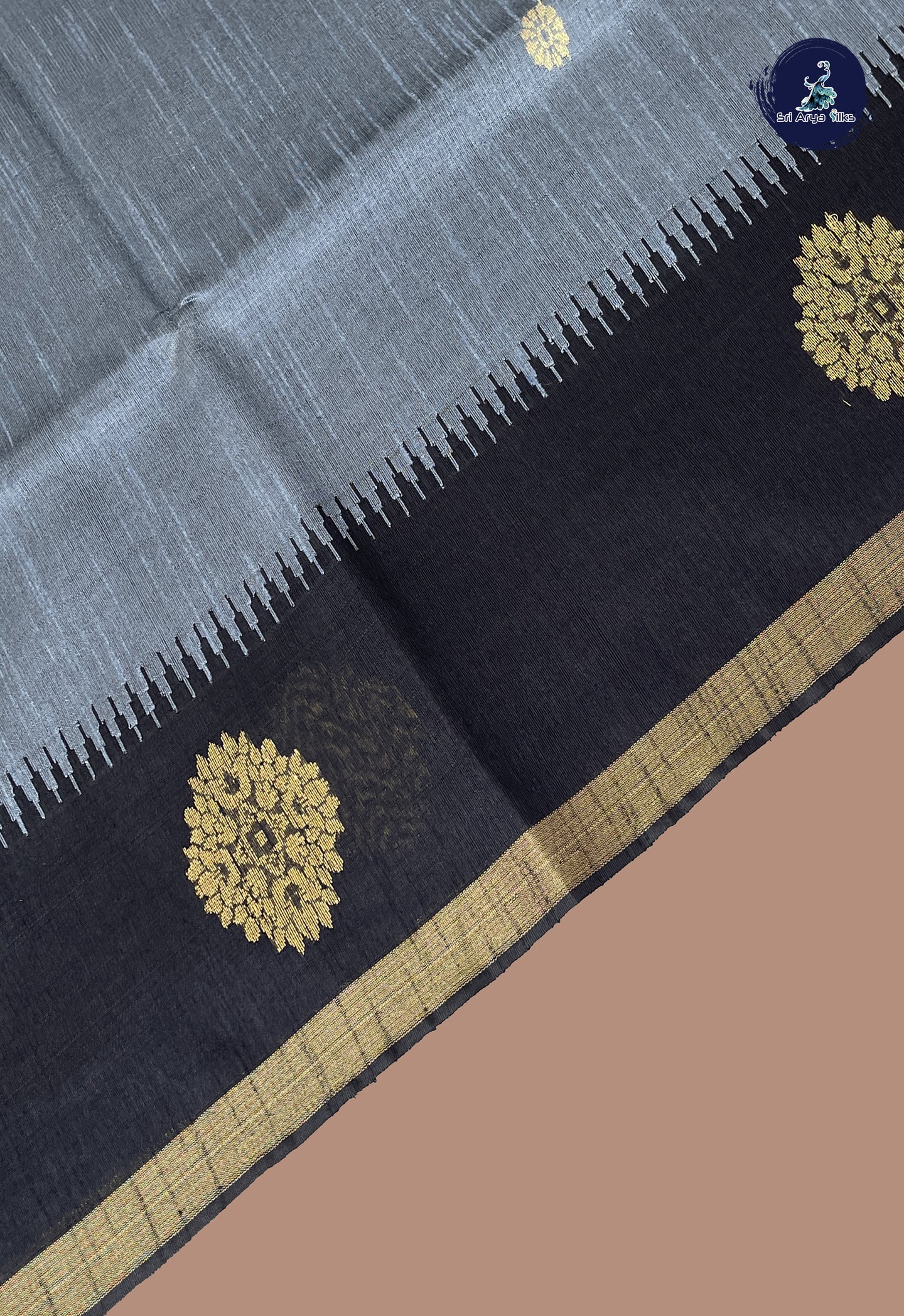 Grey Raw Silk Saree With Zari Buttas Pattern