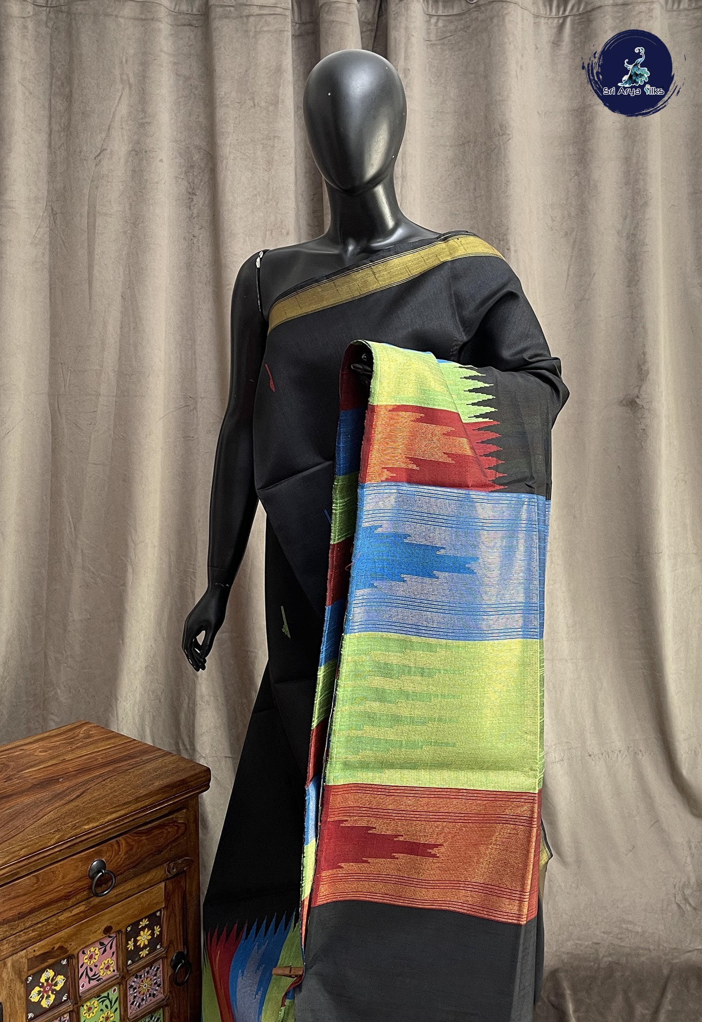 Black Raw Silk Saree With Buttas Pattern
