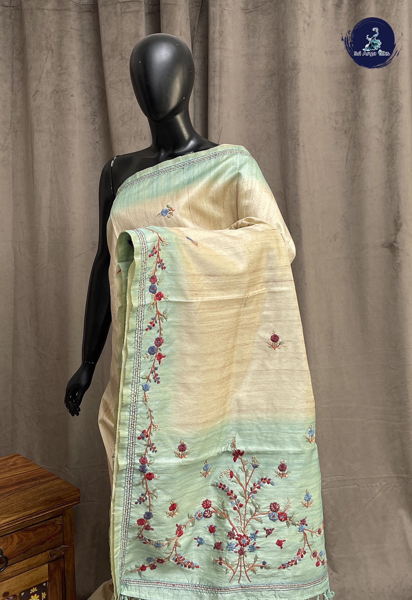 Beige Tussar Saree With Embroidery Pattern