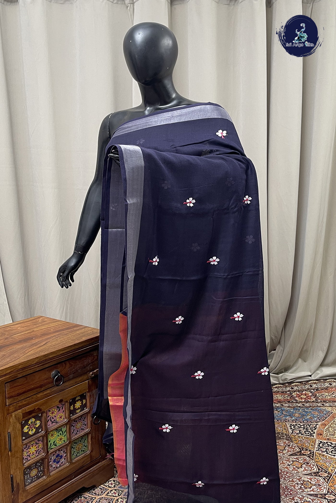 Navy Blue Linen Saree With Thread Work Pattern