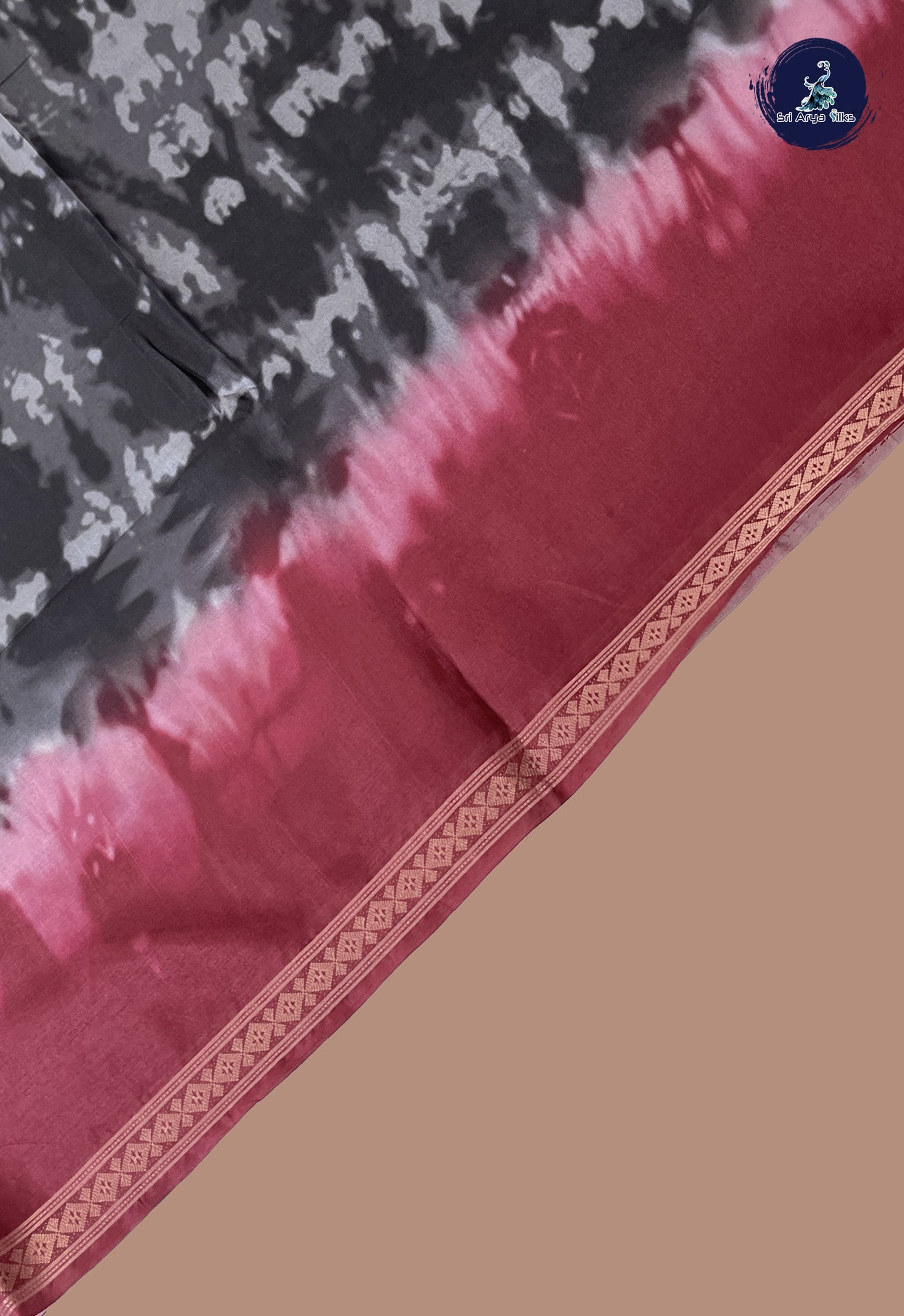 Black Art Silk Saree With Shibori Print Pattern
