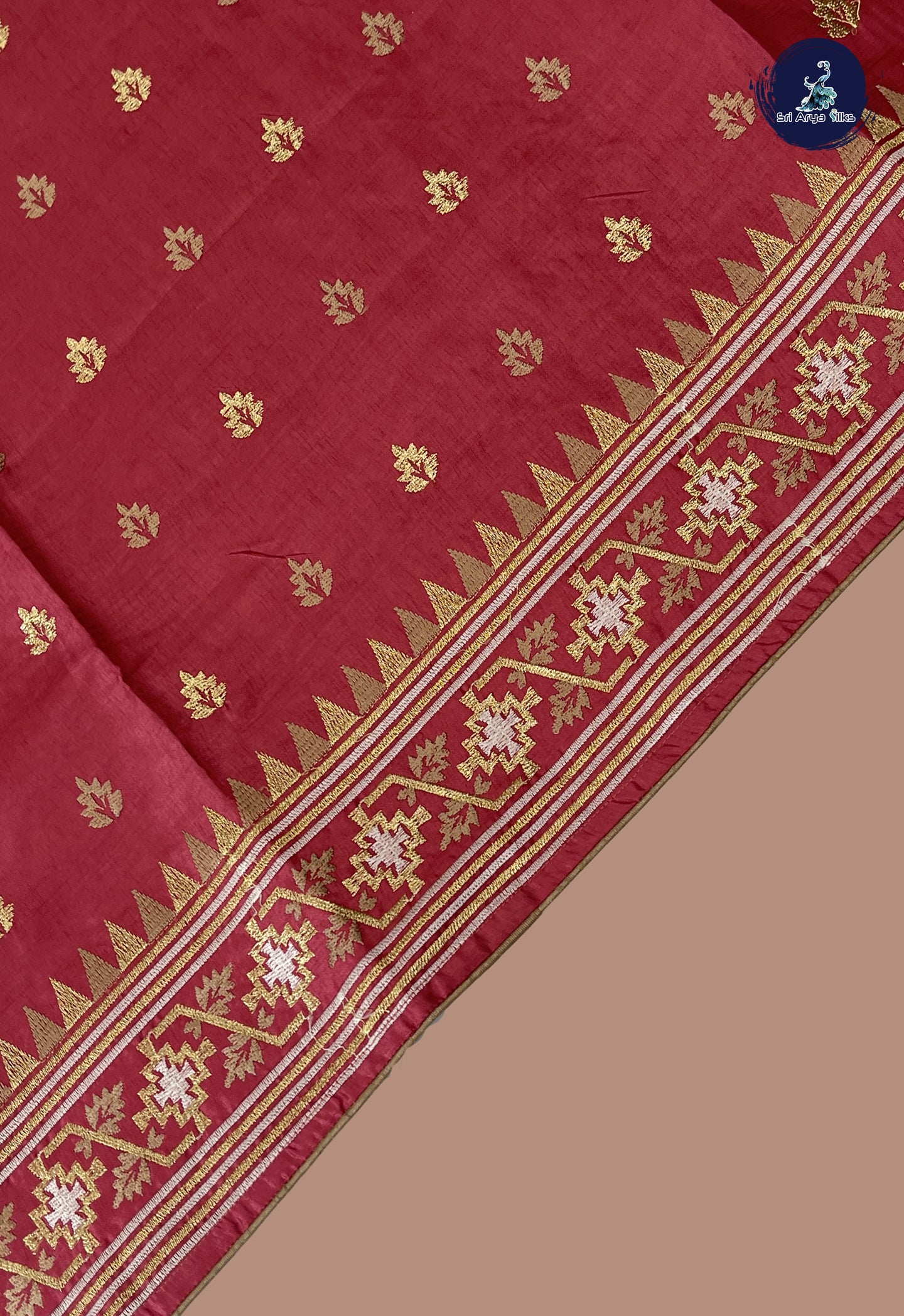 Reddish Pink Tussar Saree With Buttas Pattern