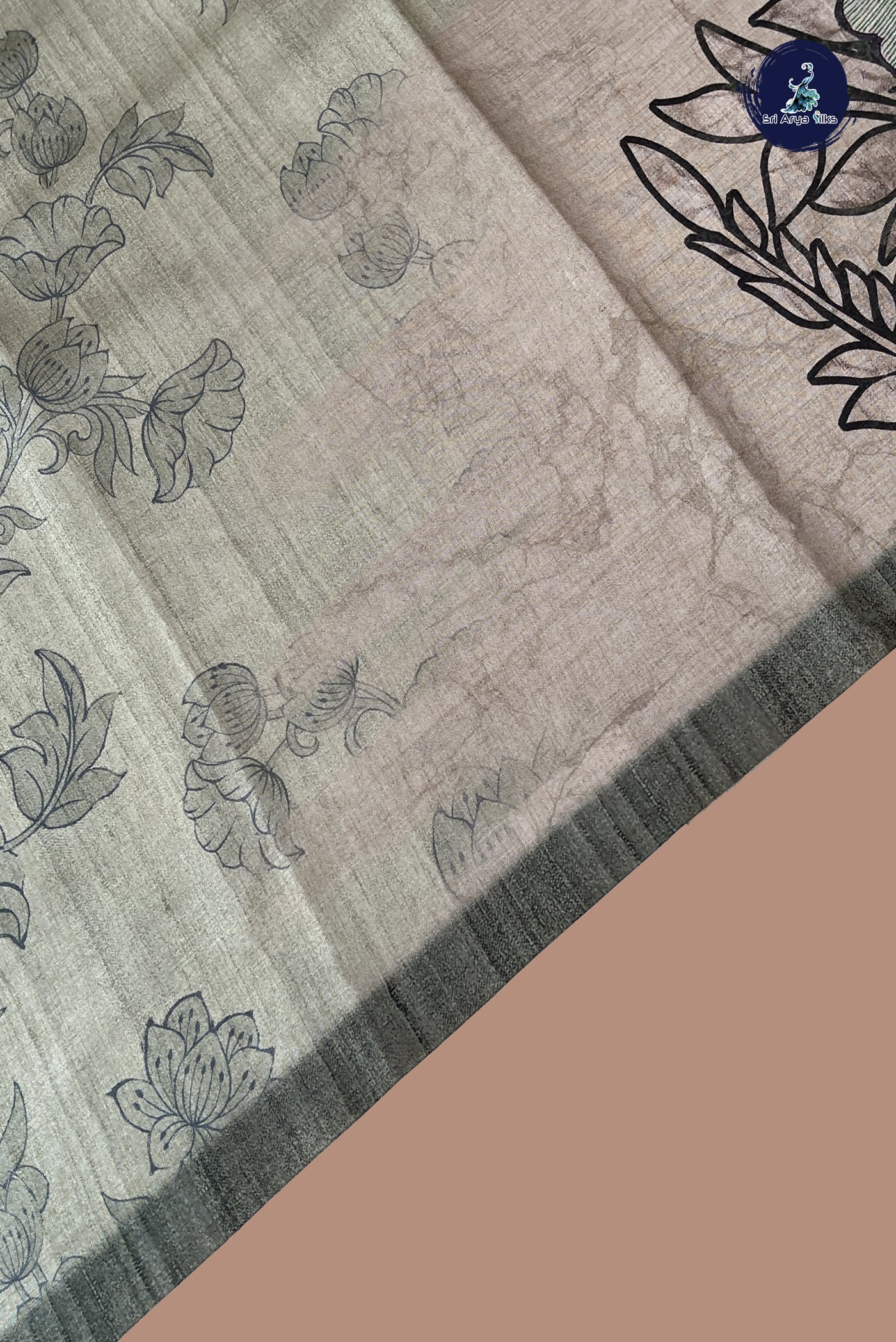 Light Green Art Silk Saree With Floral Digital Print Pattern