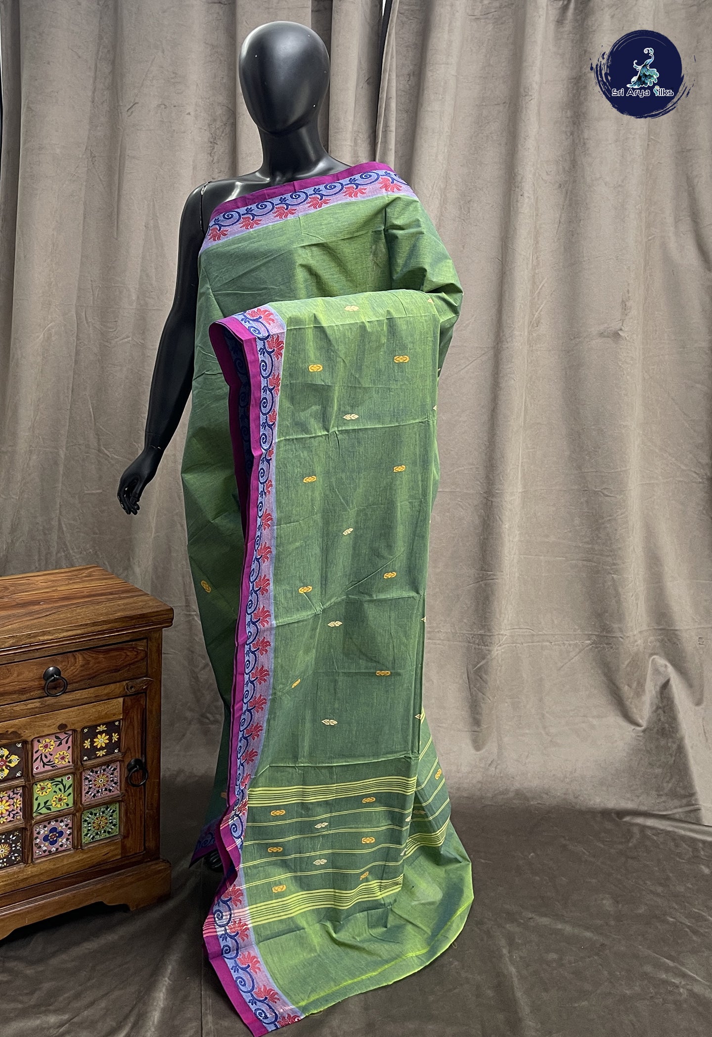 Green Chettinad Cotton Saree With Buttas Pattern