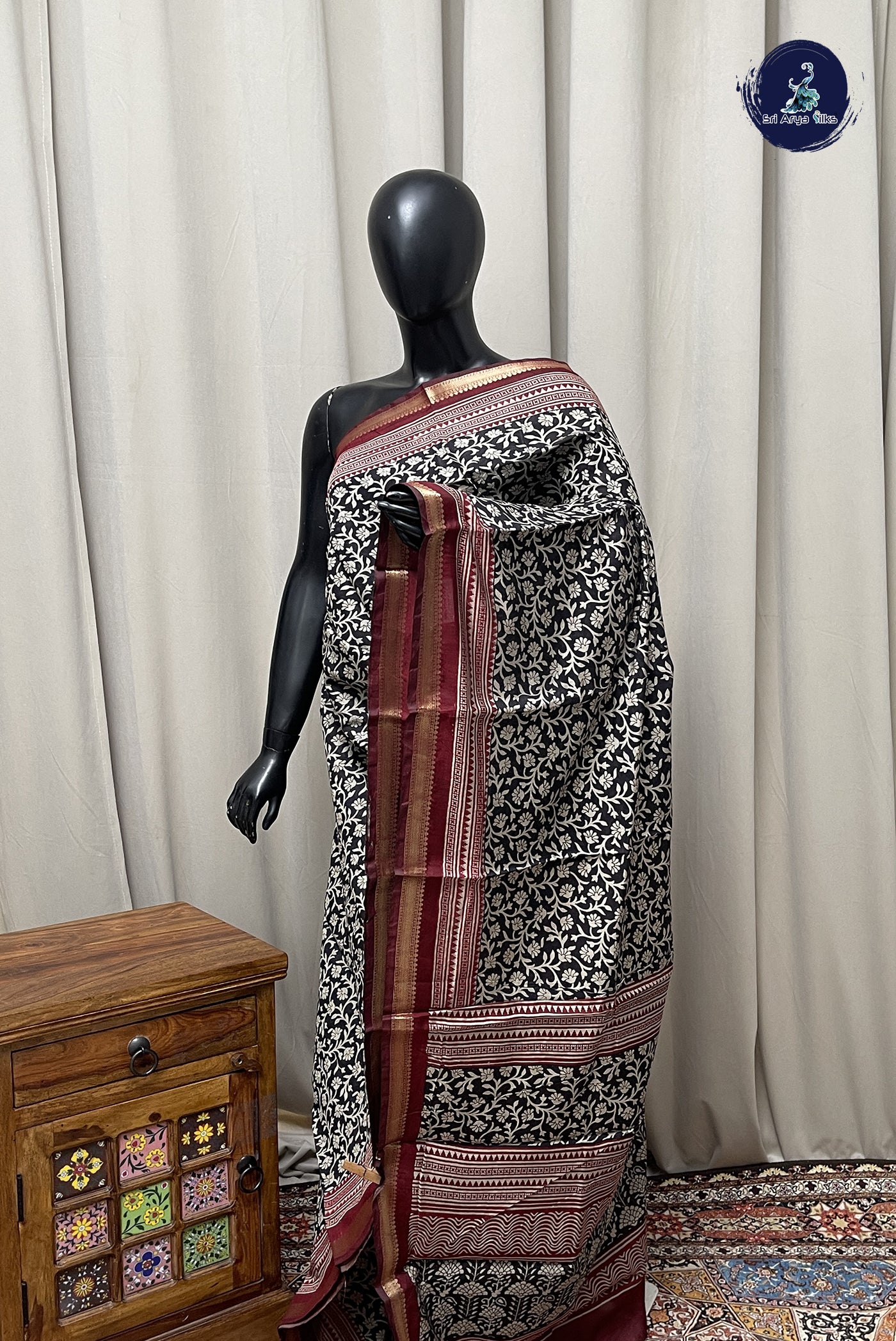 Black Semi Chanderi Saree With Printed Pattern