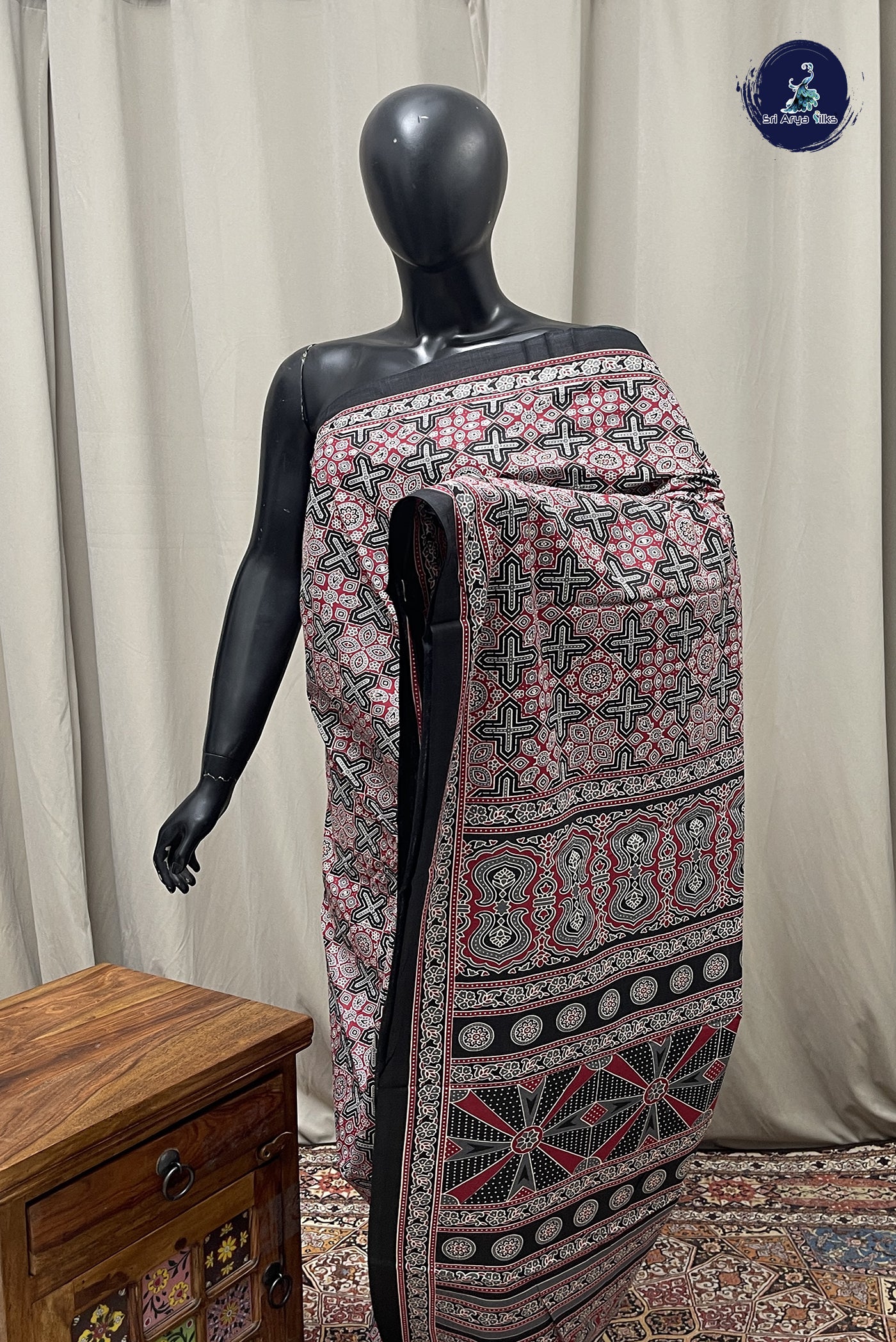 Maroon Cotton Saree With Printed Pattern