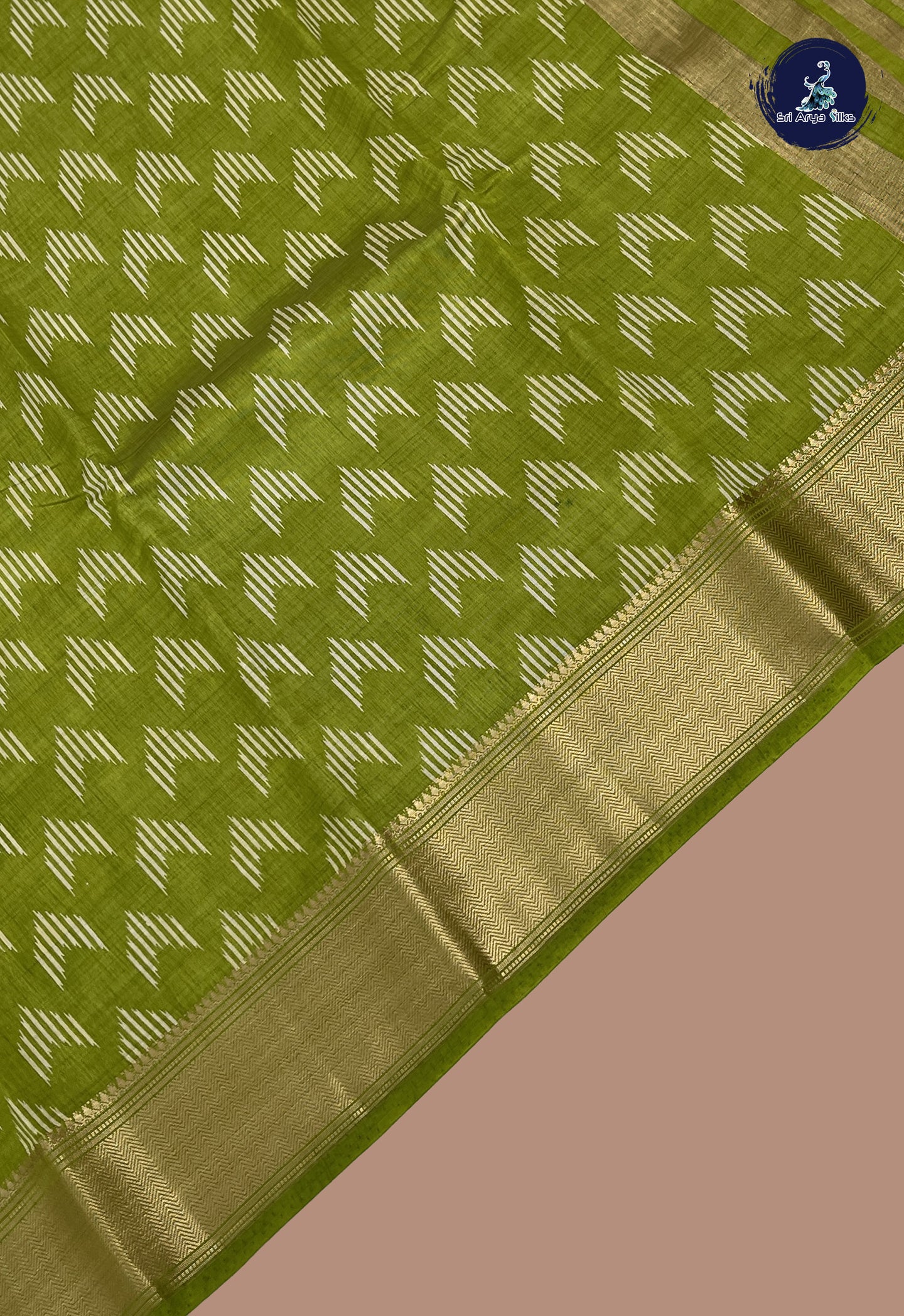 Green Semi Tussar Saree With Printed Pattern