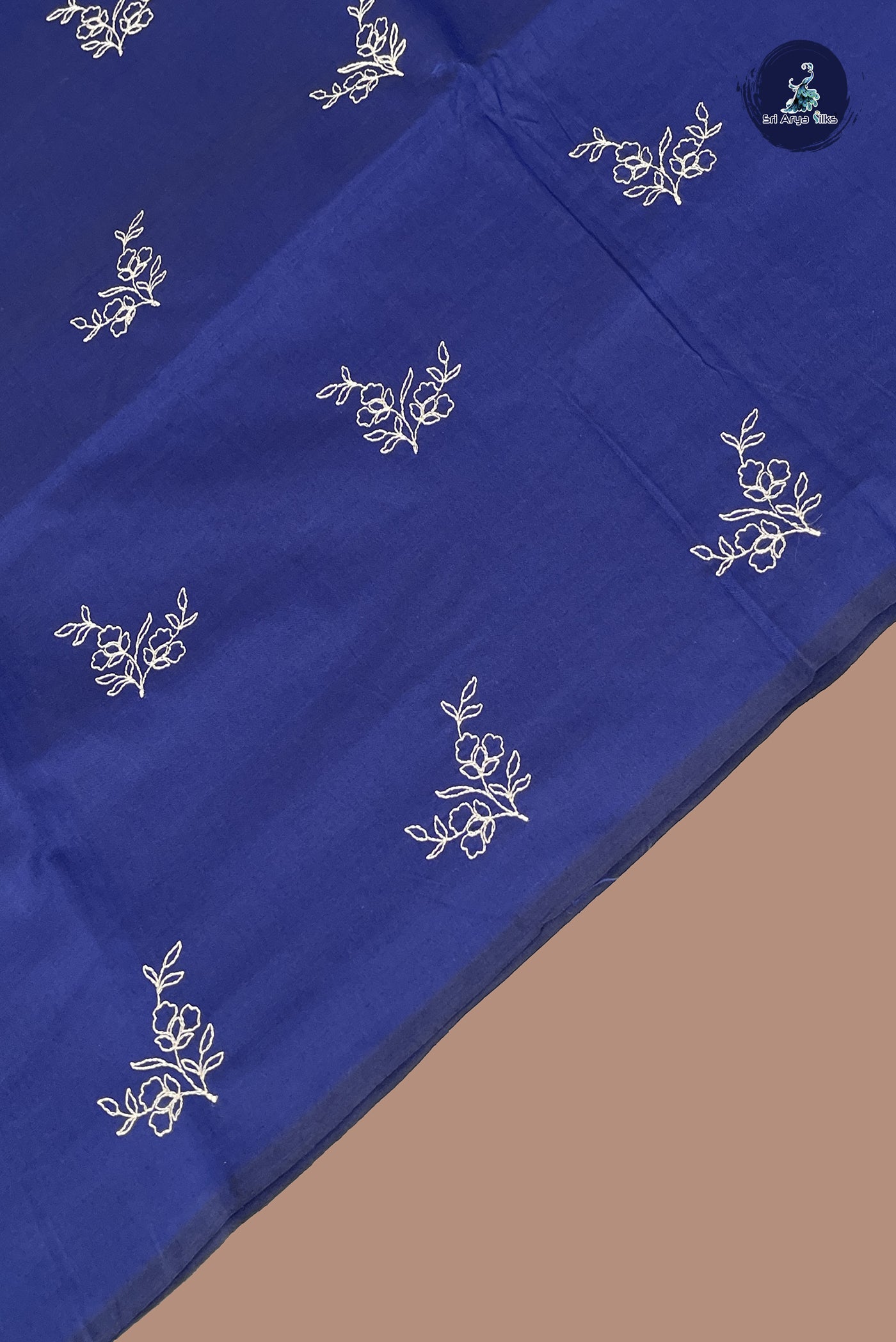 Ink Blue Semi Silk Cotton Saree With Thread Work Pattern