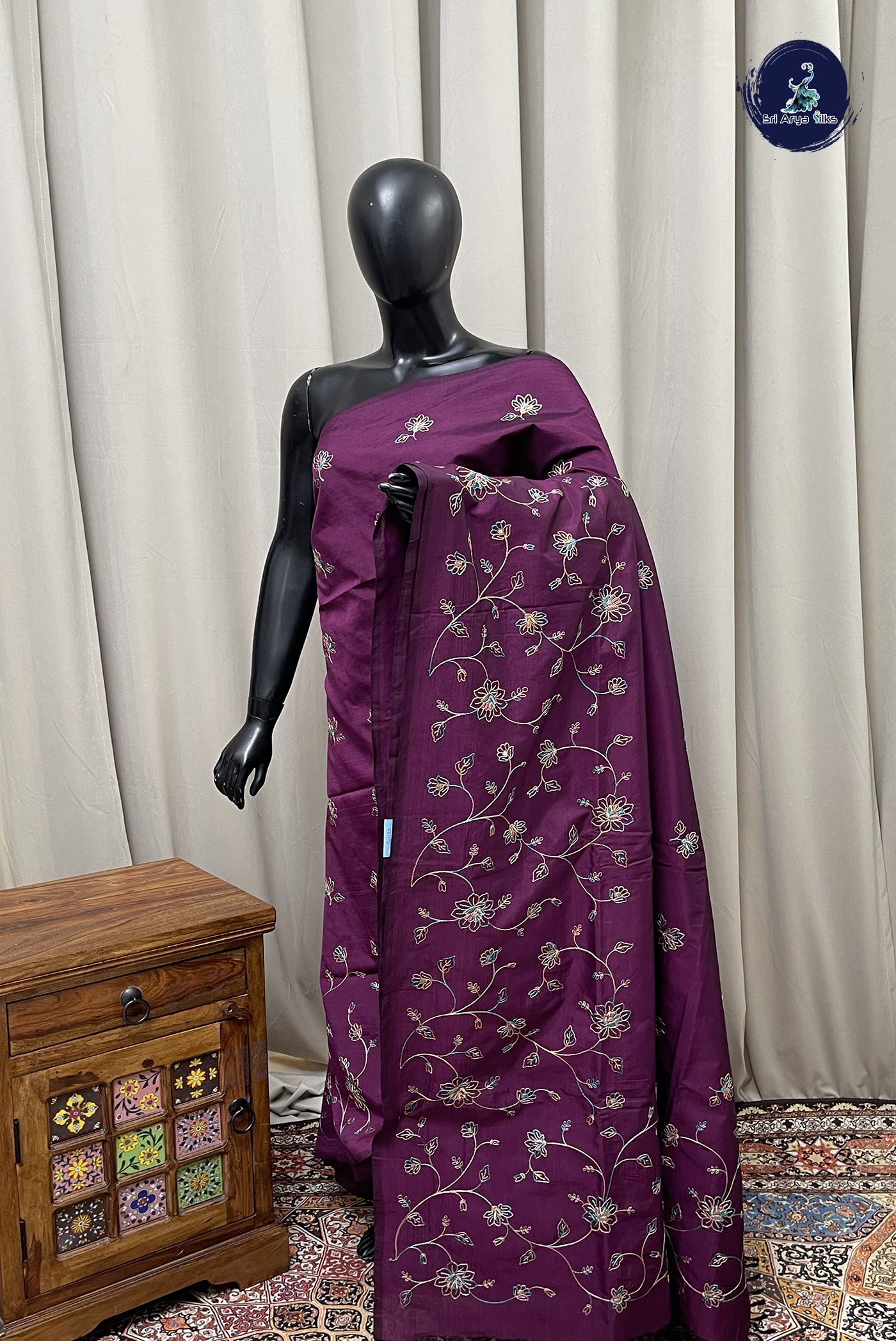 Dark Brinjal Semi Silk Cotton Saree With Thread Work Pattern