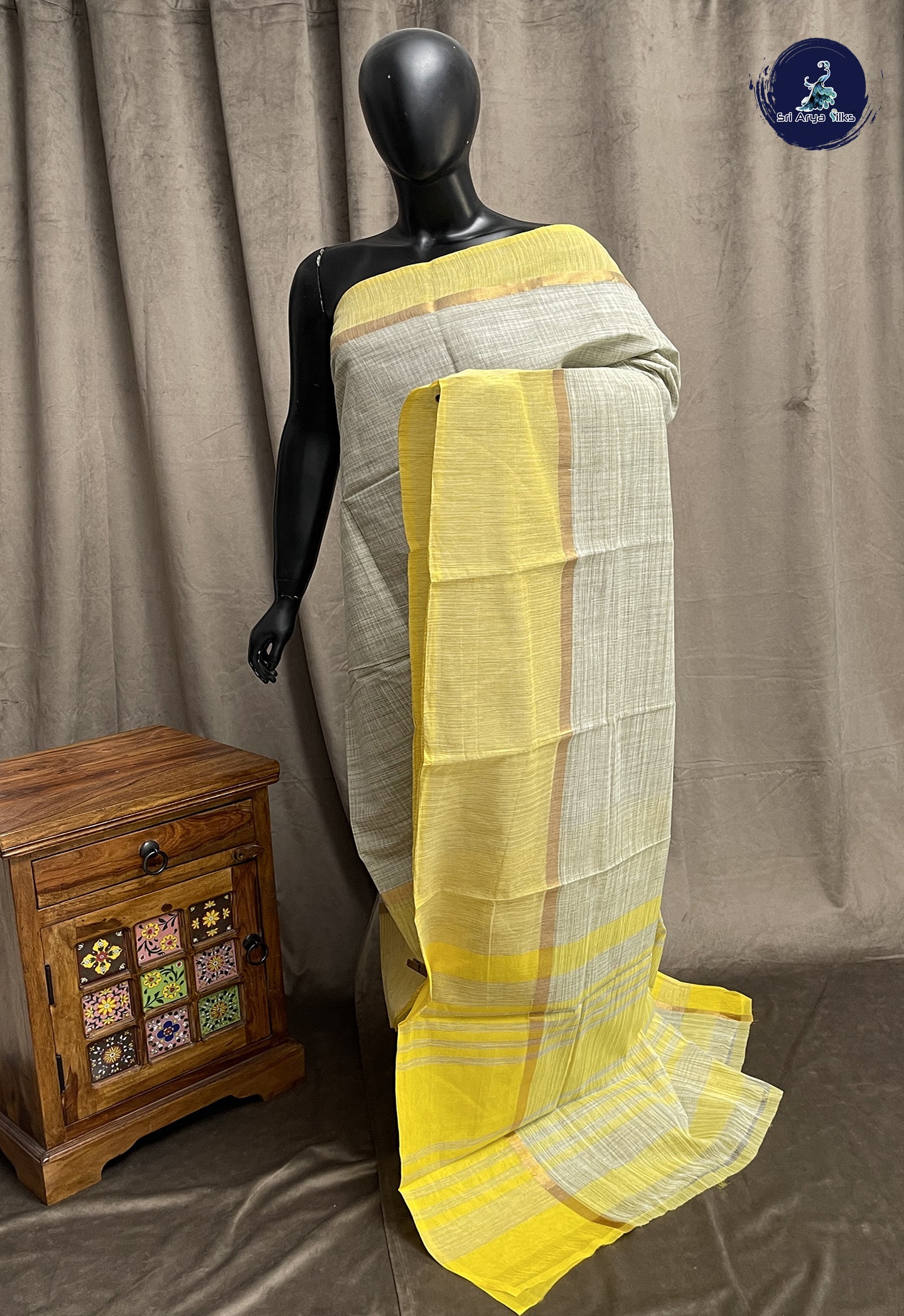 Pastel Shade Cotton Saree With Printed Pattern