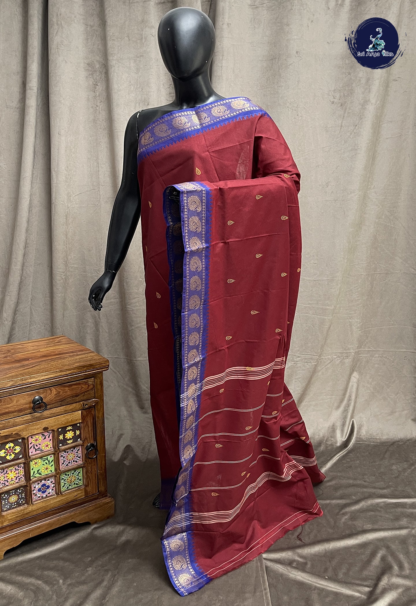 Arakku Chettinad Cotton Saree With Buttas Pattern