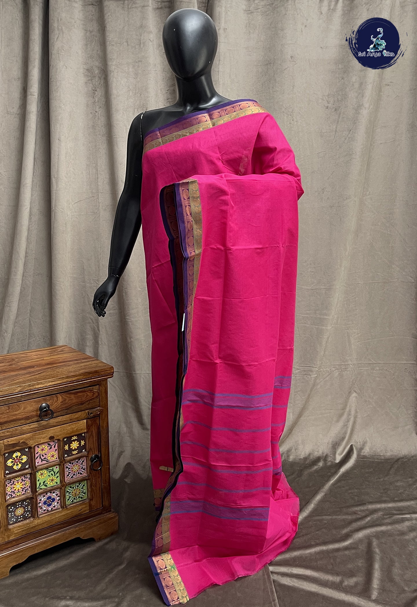Dark Pink Chettinad Cotton Saree With Plain Pattern