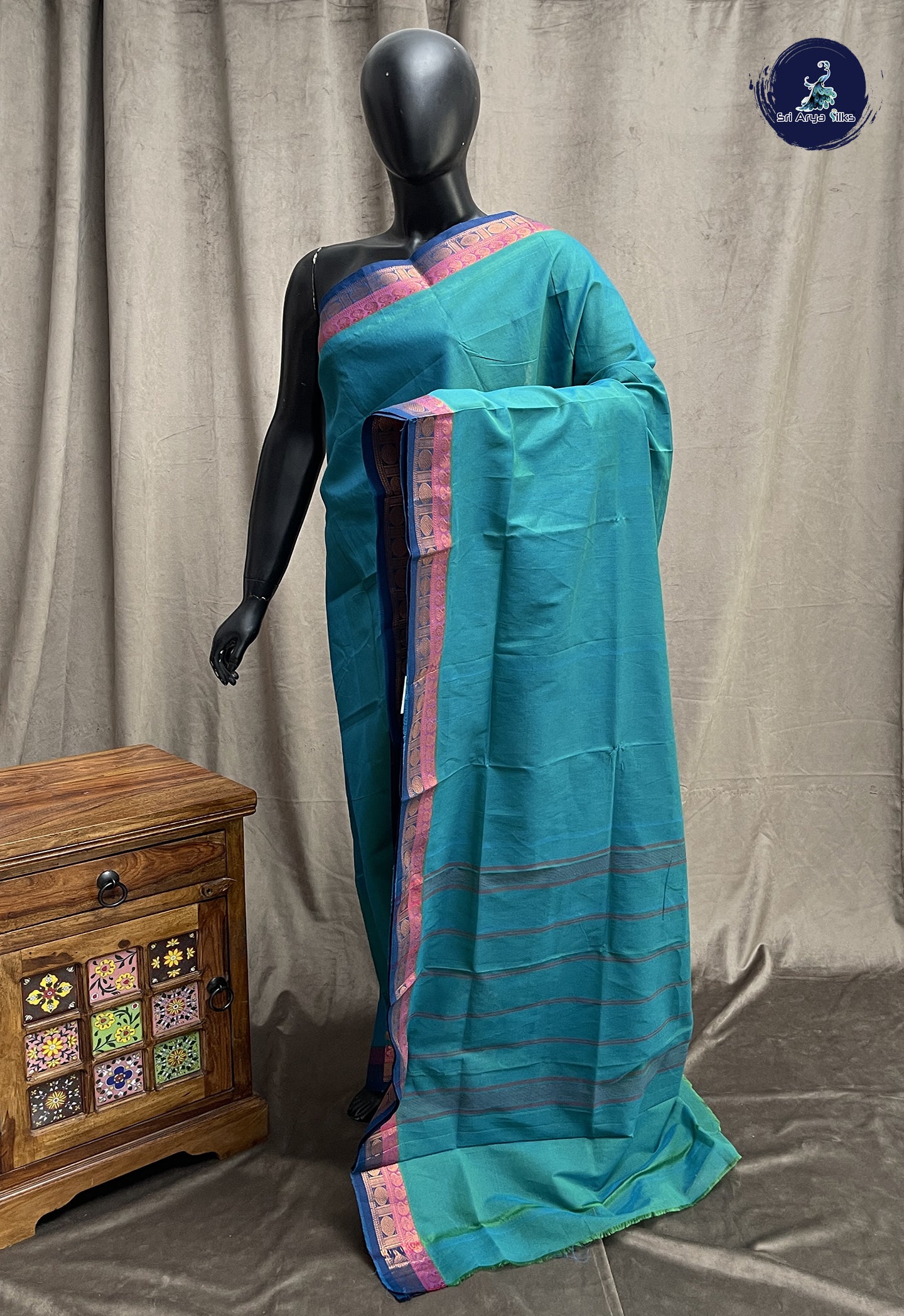 Teal Chettinad Cotton Saree With Plain Pattern