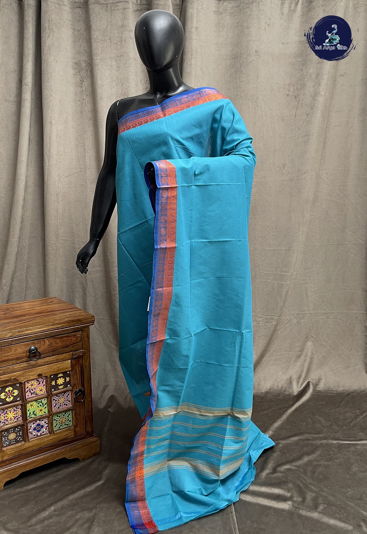 Blue Chettinad Cotton Saree With Plain Pattern