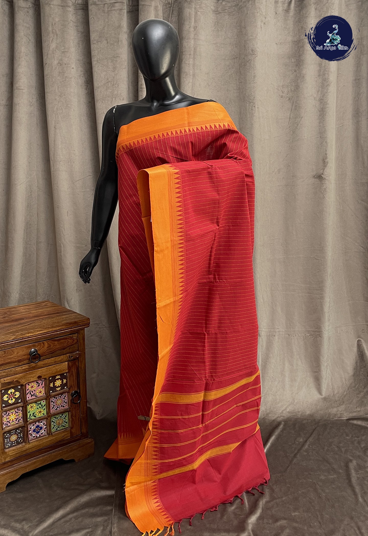 Red Kanchi Cotton Saree With Stripes Pattern