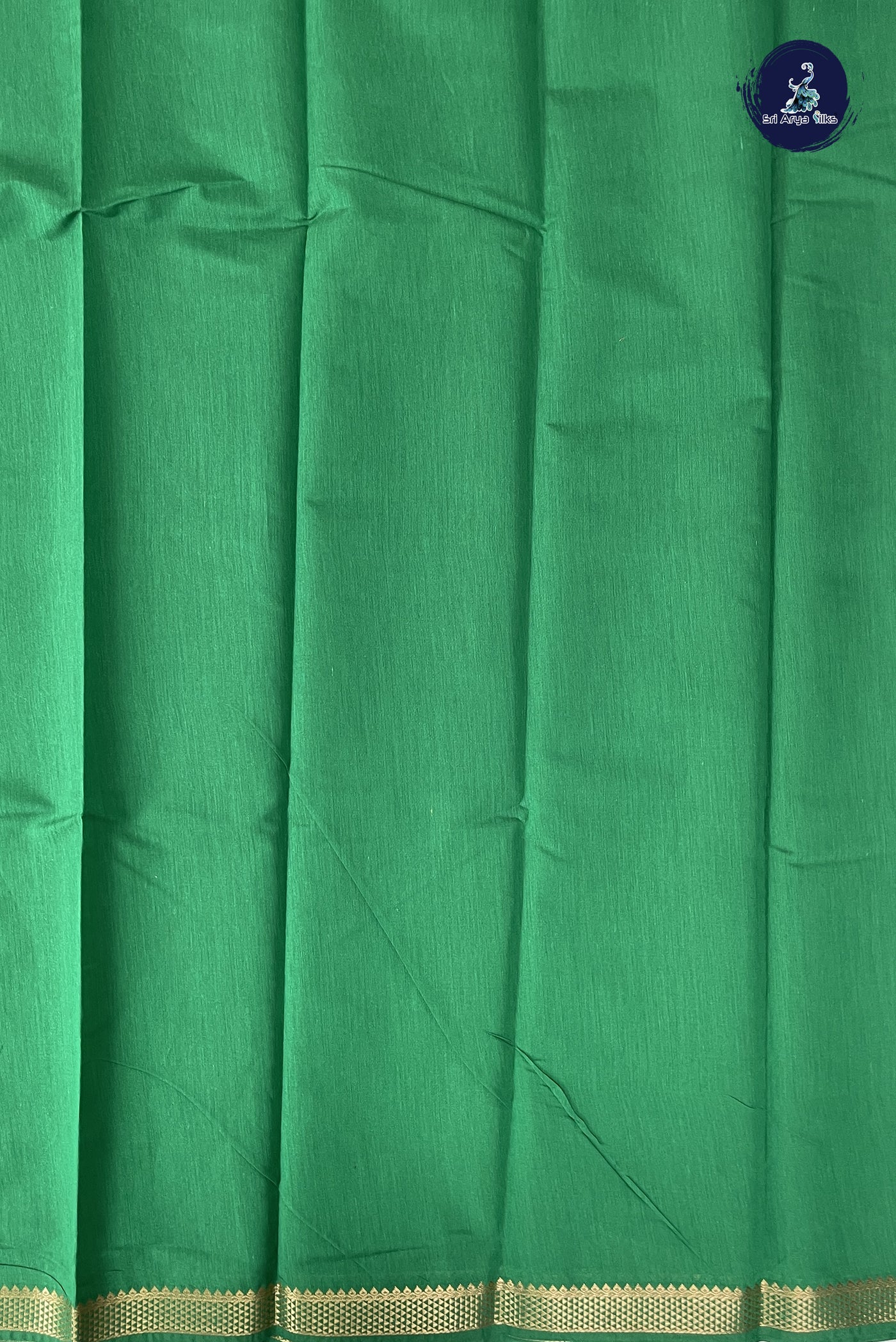 Green Budget Semi Silk Cotton Saree With Plain Pattern