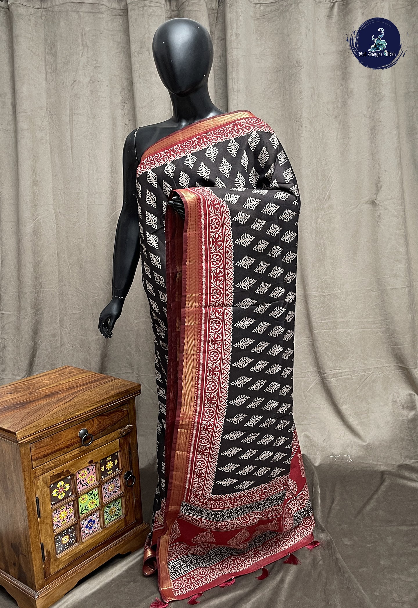 Black Semi Chanderi Saree With Printed Pattern