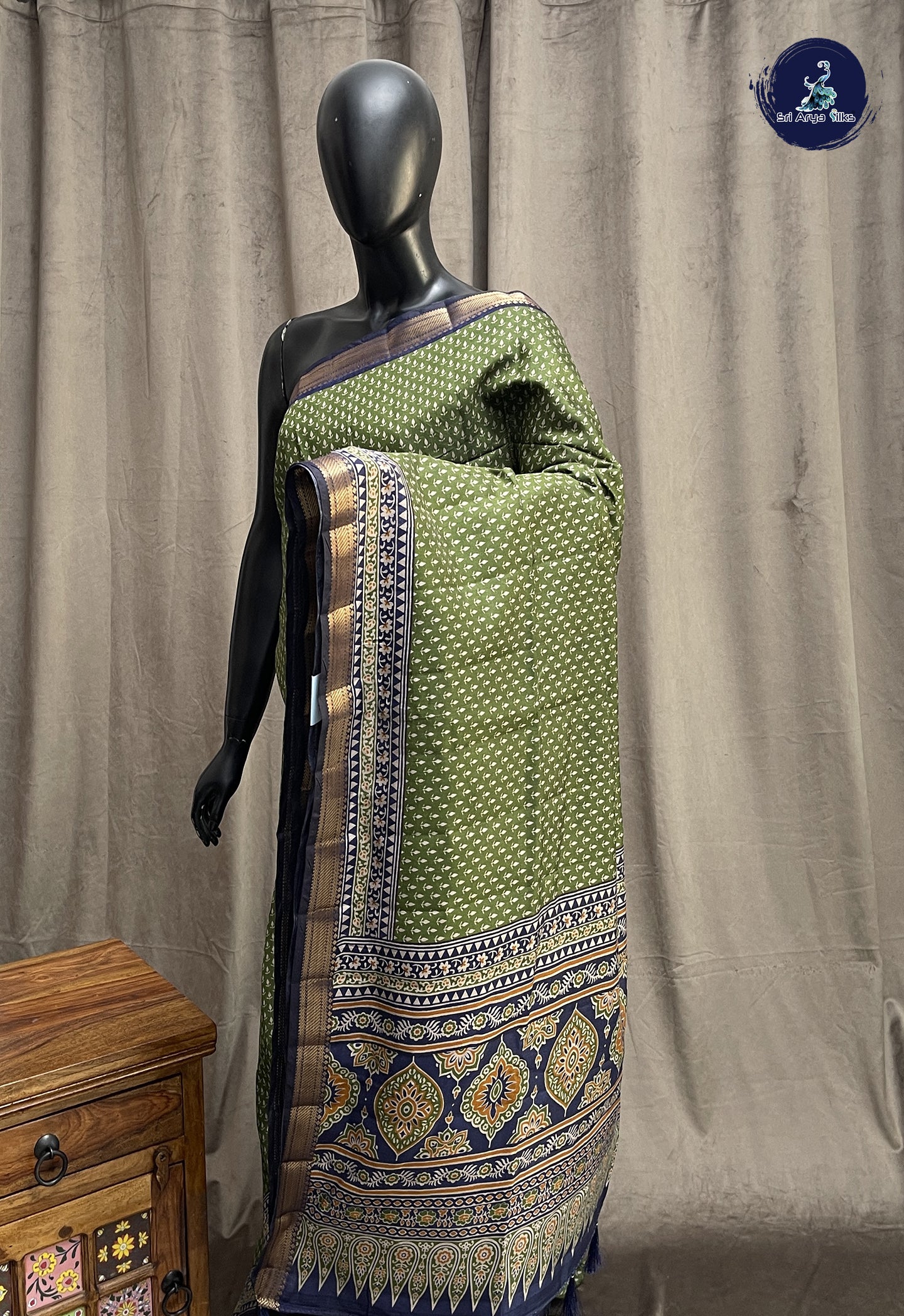Green Semi Chanderi Saree With Printed Pattern