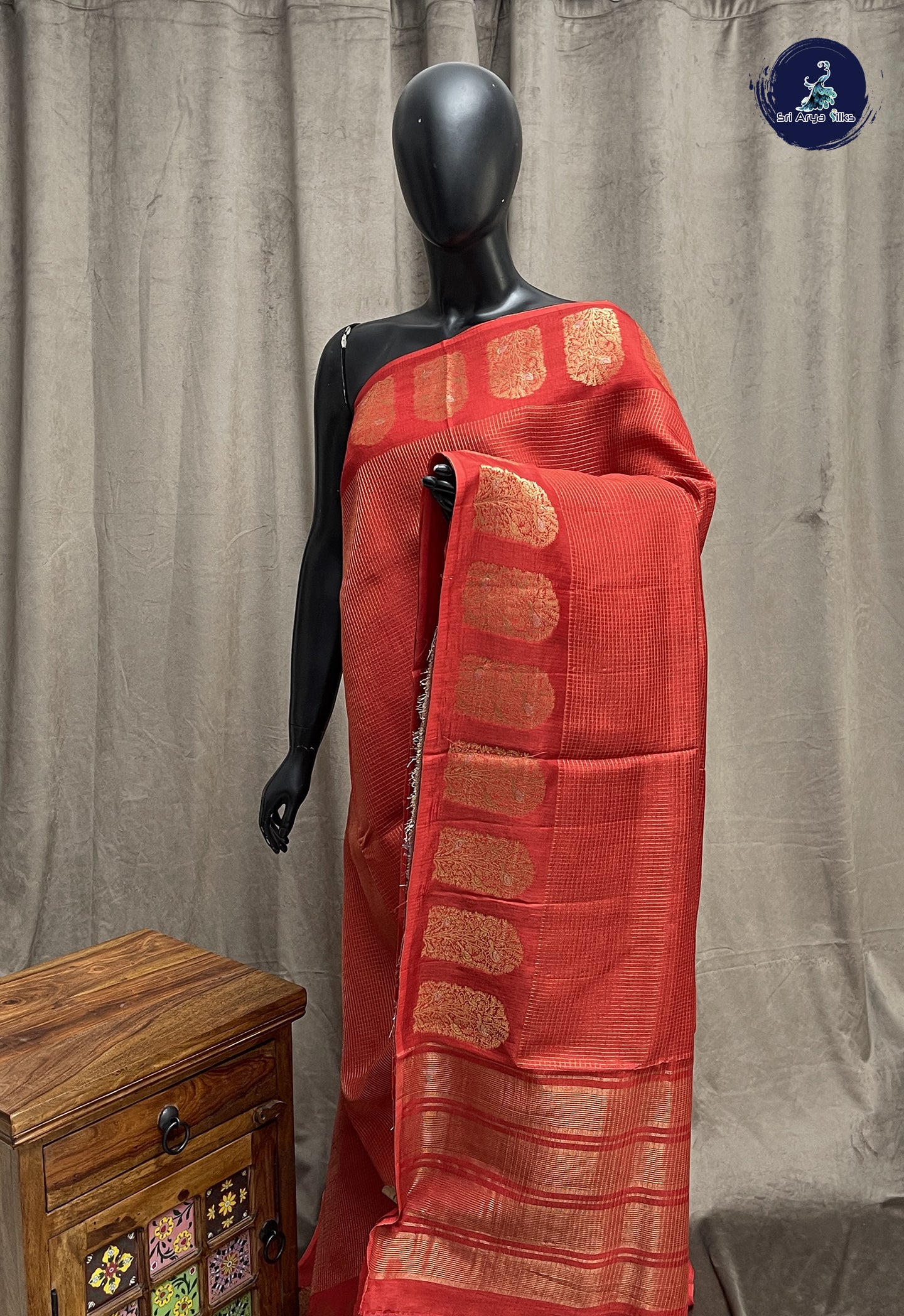 Maroon Semi Banarasi Saree With Zari Checked Pattern