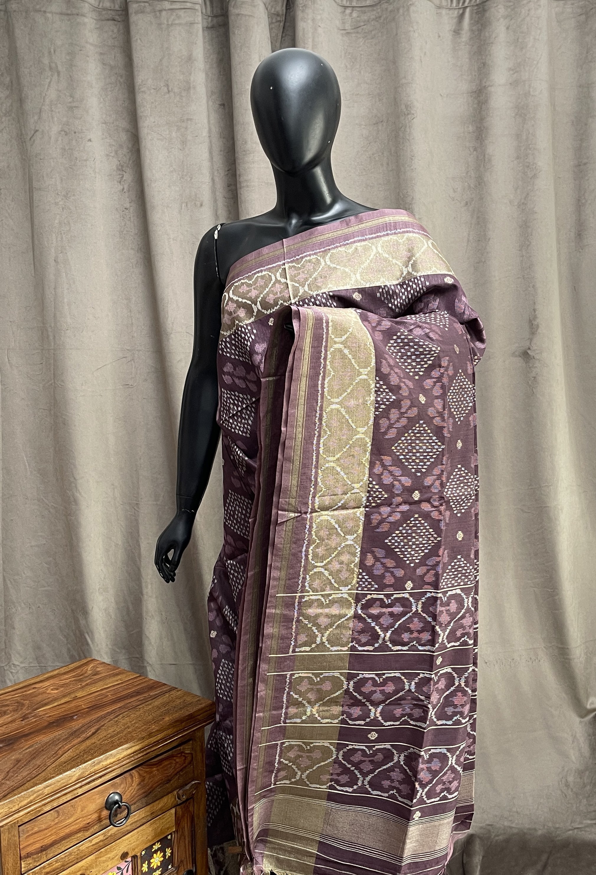 Brown Semi Raw Silk Saree With Ikat Pattern