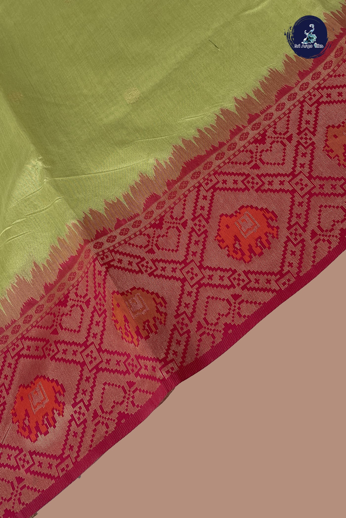 Green Semi Raw Silk Saree With Zari Buttas Pattern