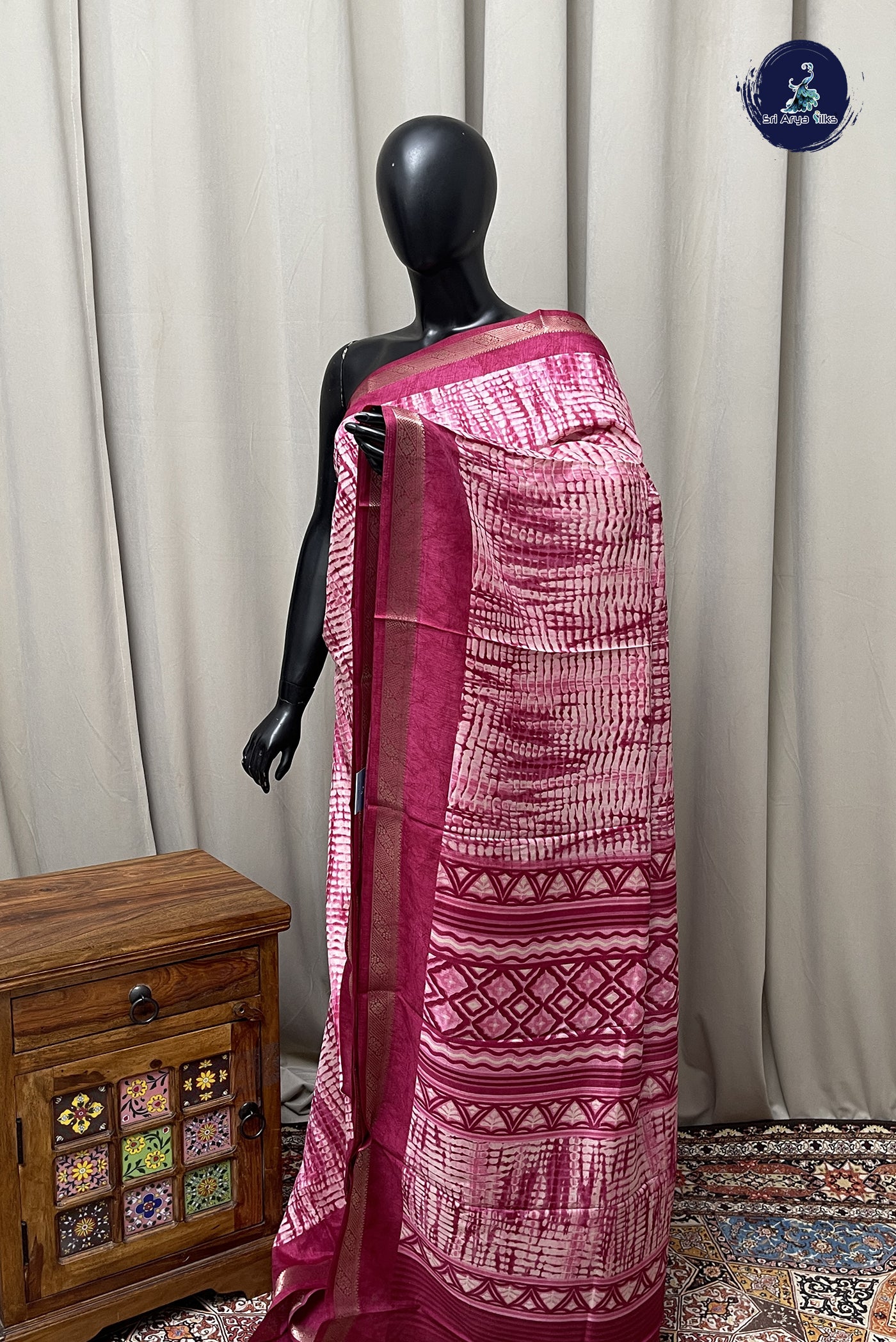 Magenta Semi Grape Silk Saree With Printed Pattern