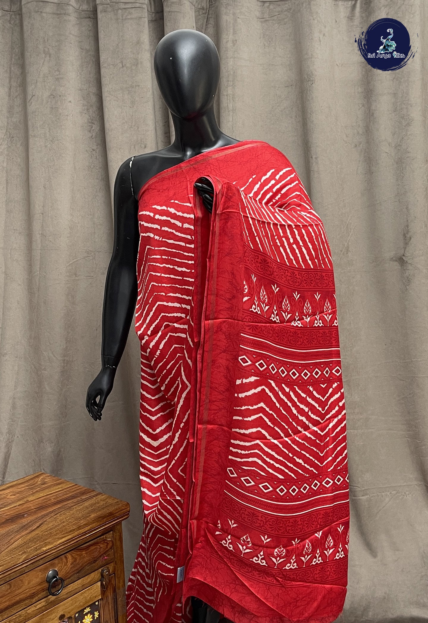 Red Semi Grape Silk Saree With Printed Pattern