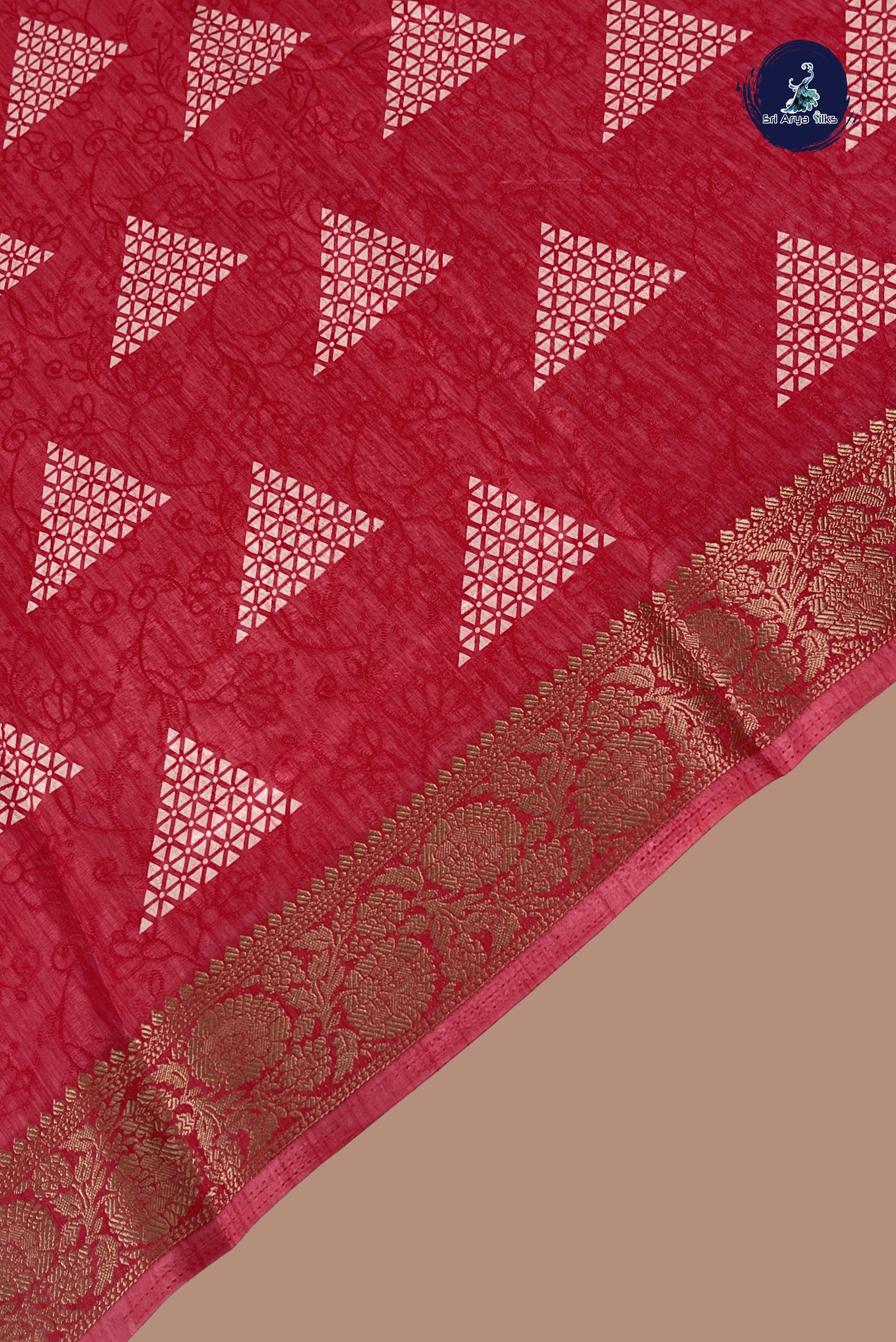 Pink Semi Grape Silk Saree With Embossed Pattern
