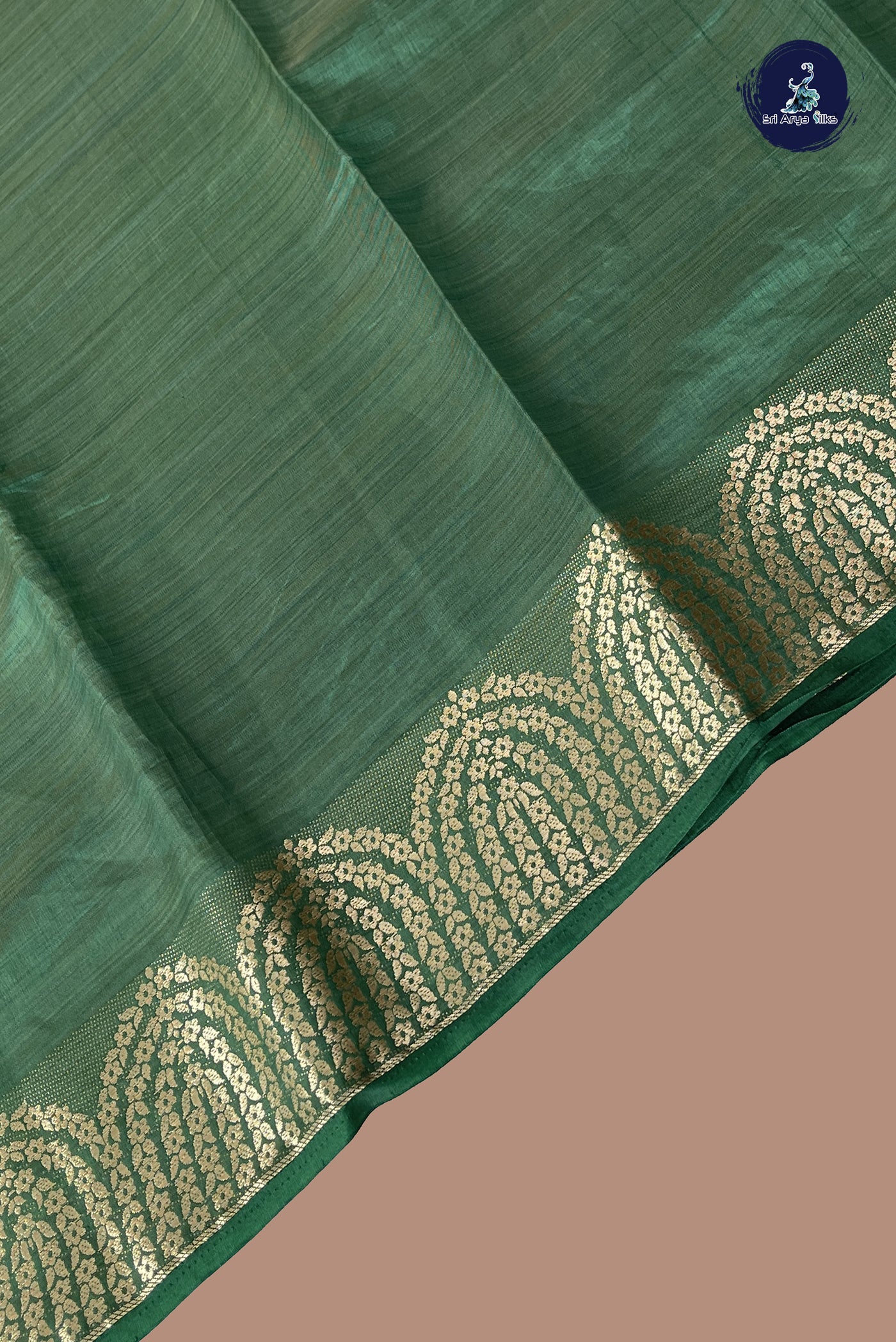 Dark Green Semi Tussar Saree With Plain Pattern