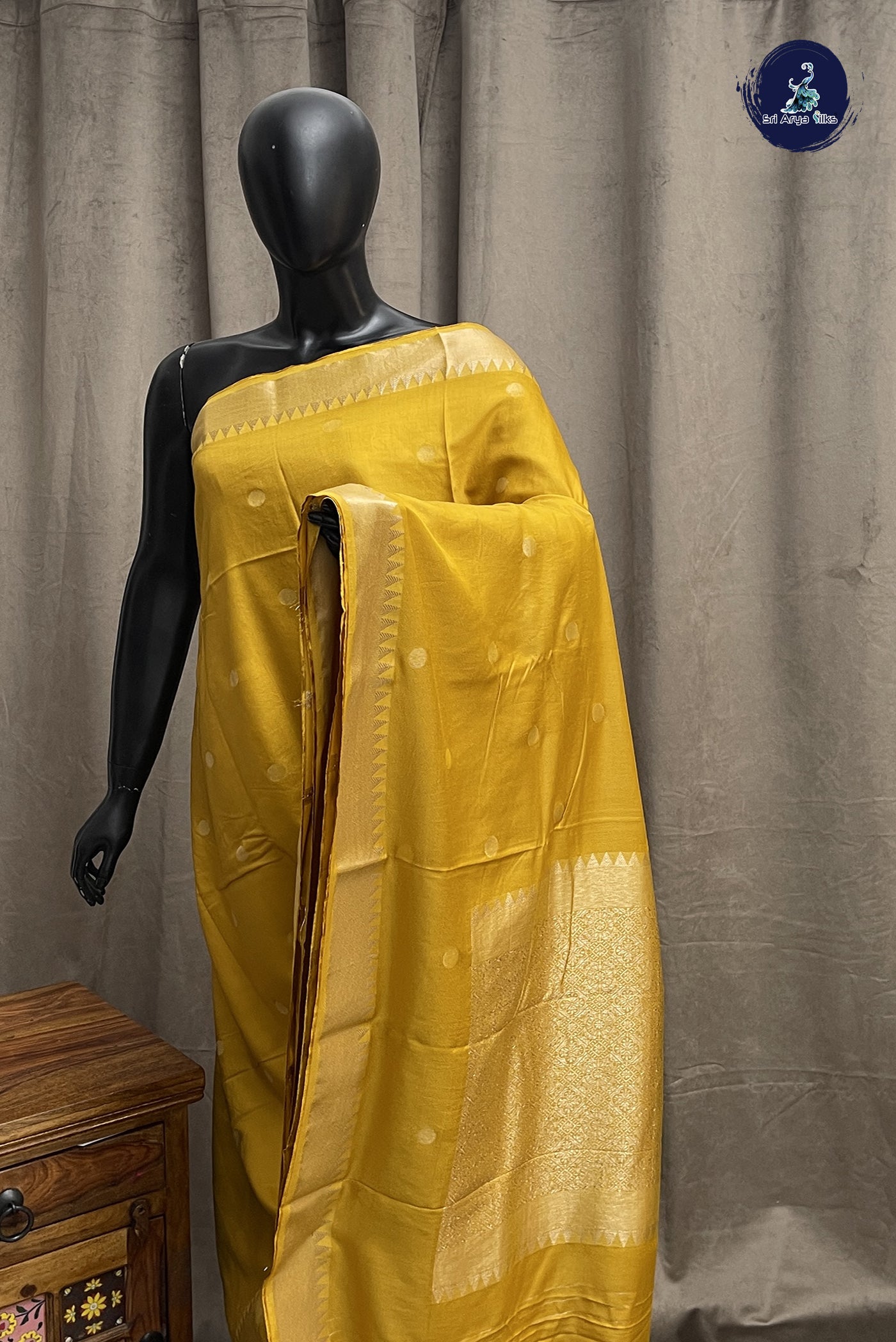 Yellow Semi Tussar Saree With Embossed Pattern