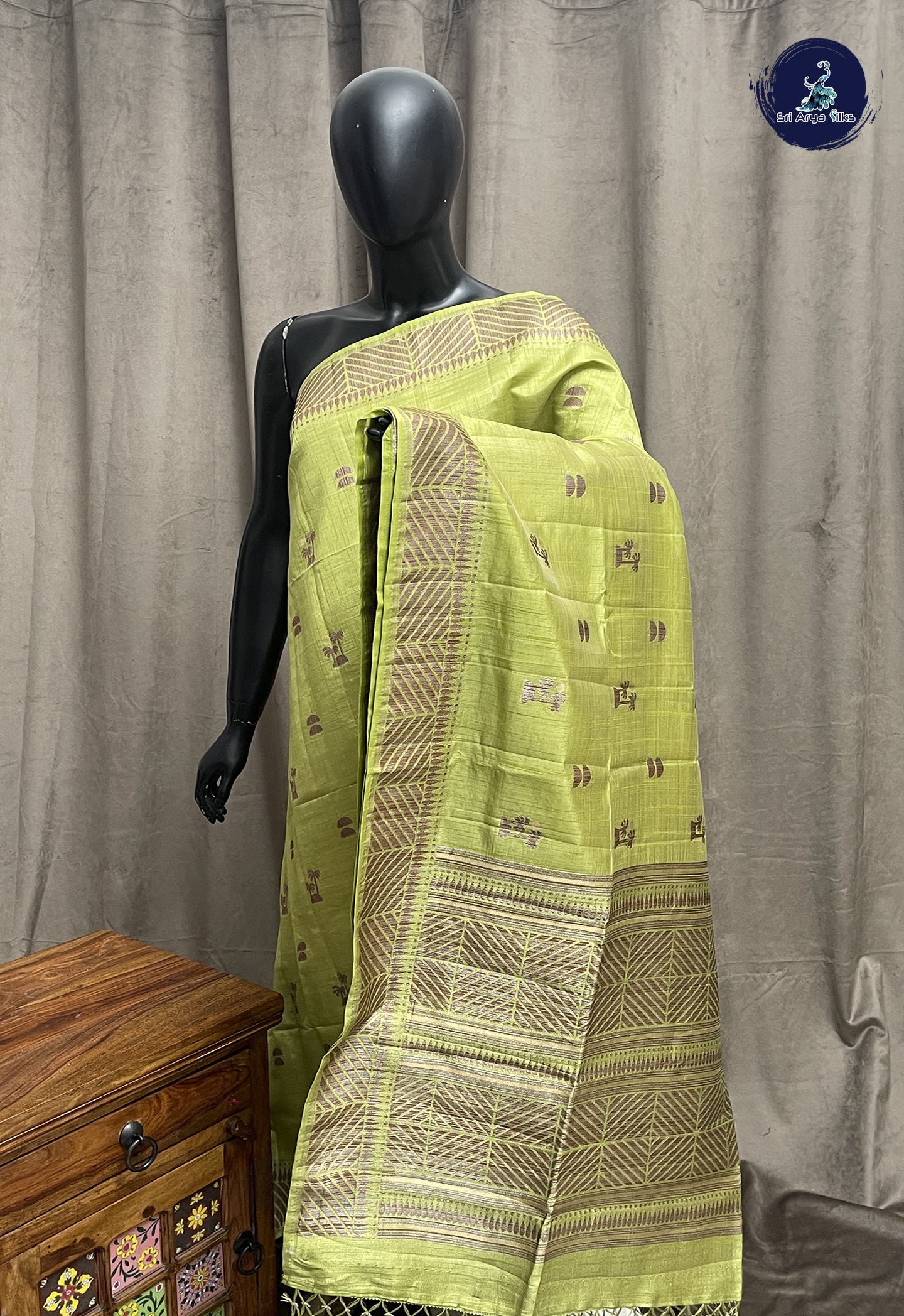 Lime Green Semi Tussar Saree With Buttas Pattern