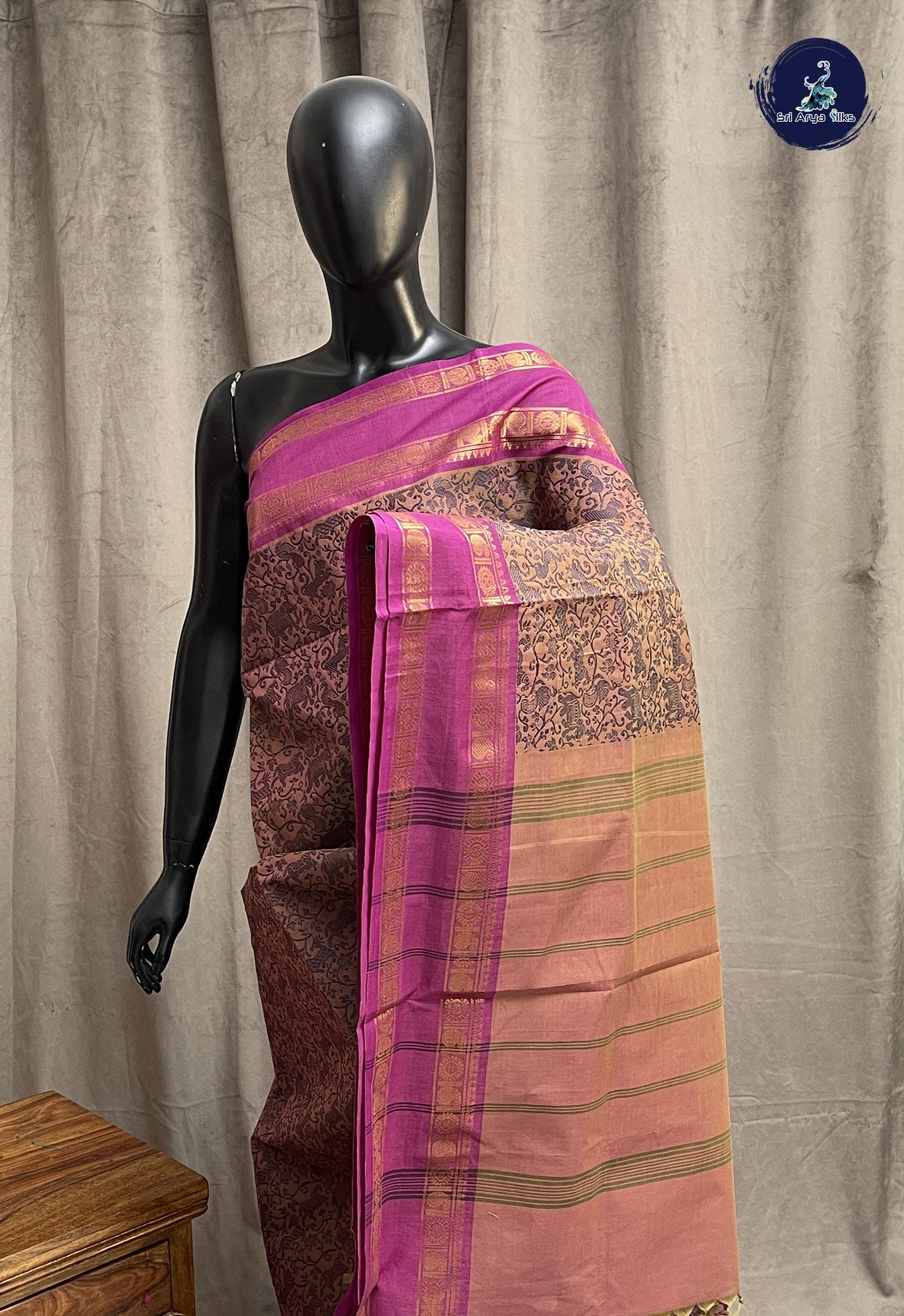 Dual Tone Brown Kanchi Cotton Saree With Vanasingaram Pattern