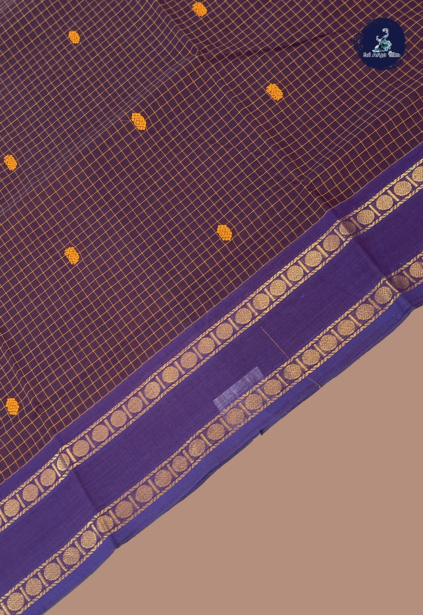 Brown Chettinad Cotton Saree With Checked Pattern