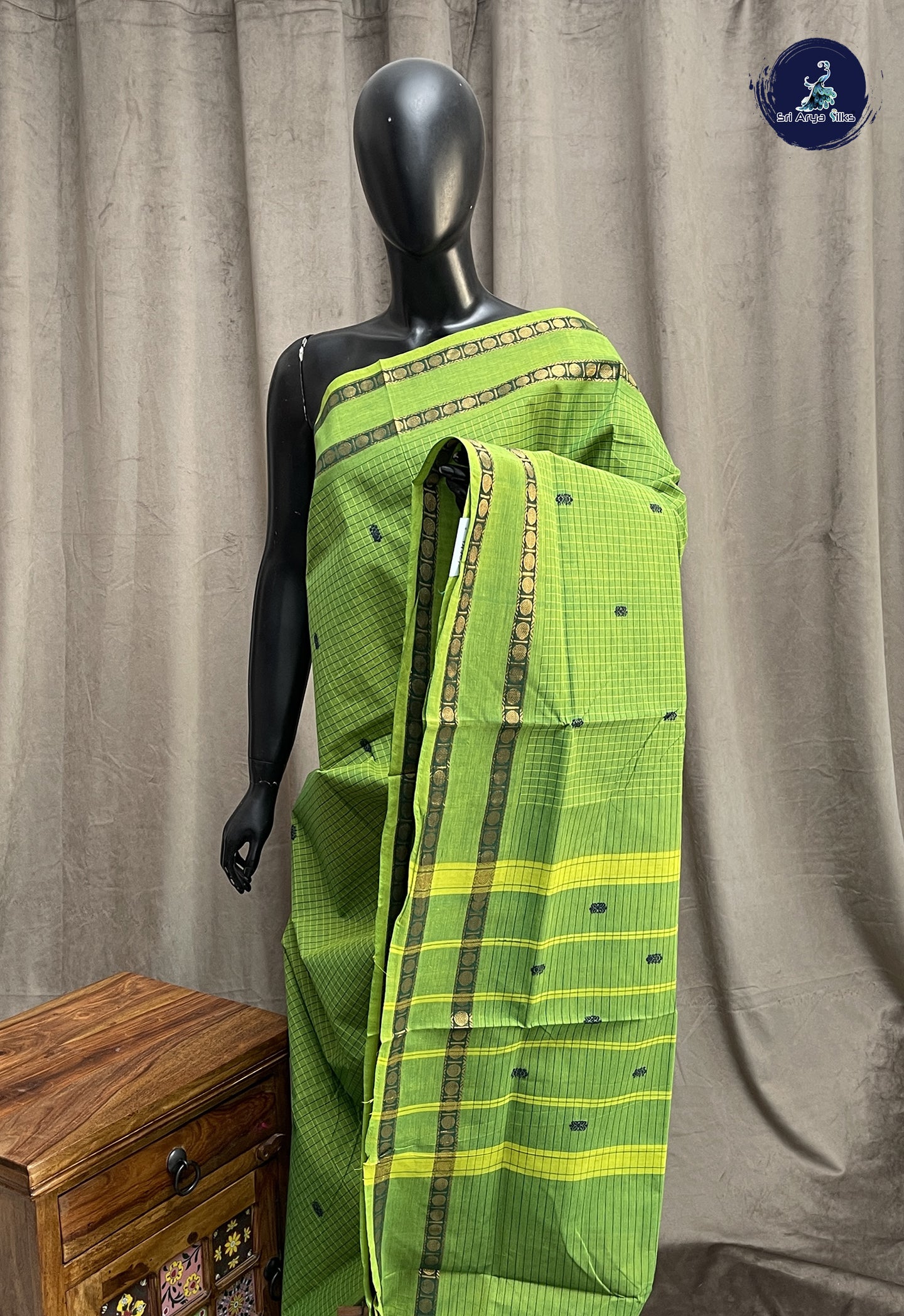 Light Green Chettinad Cotton Saree With Checked Pattern
