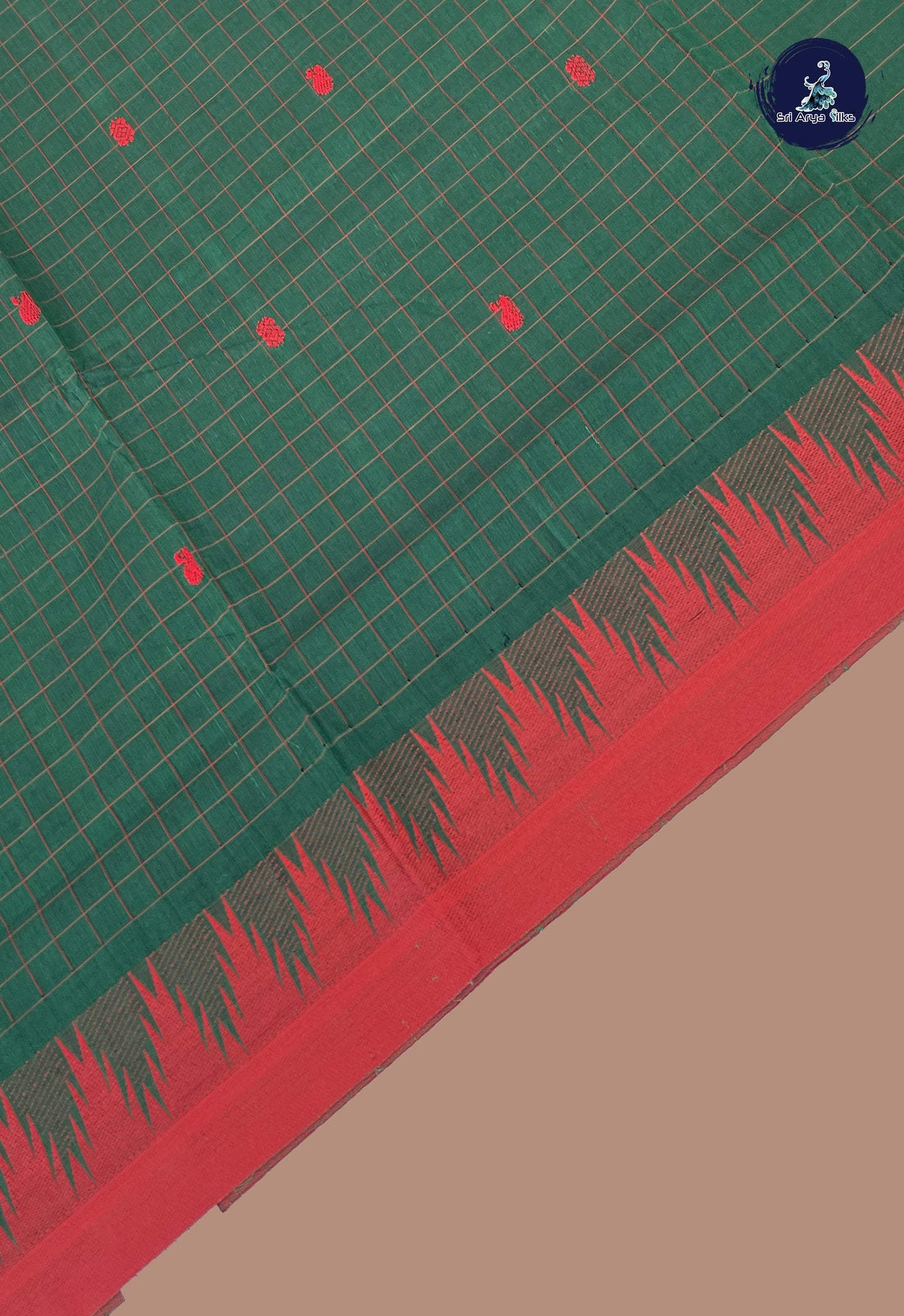 Bottle Green Chettinad Cotton Saree With Checked Pattern