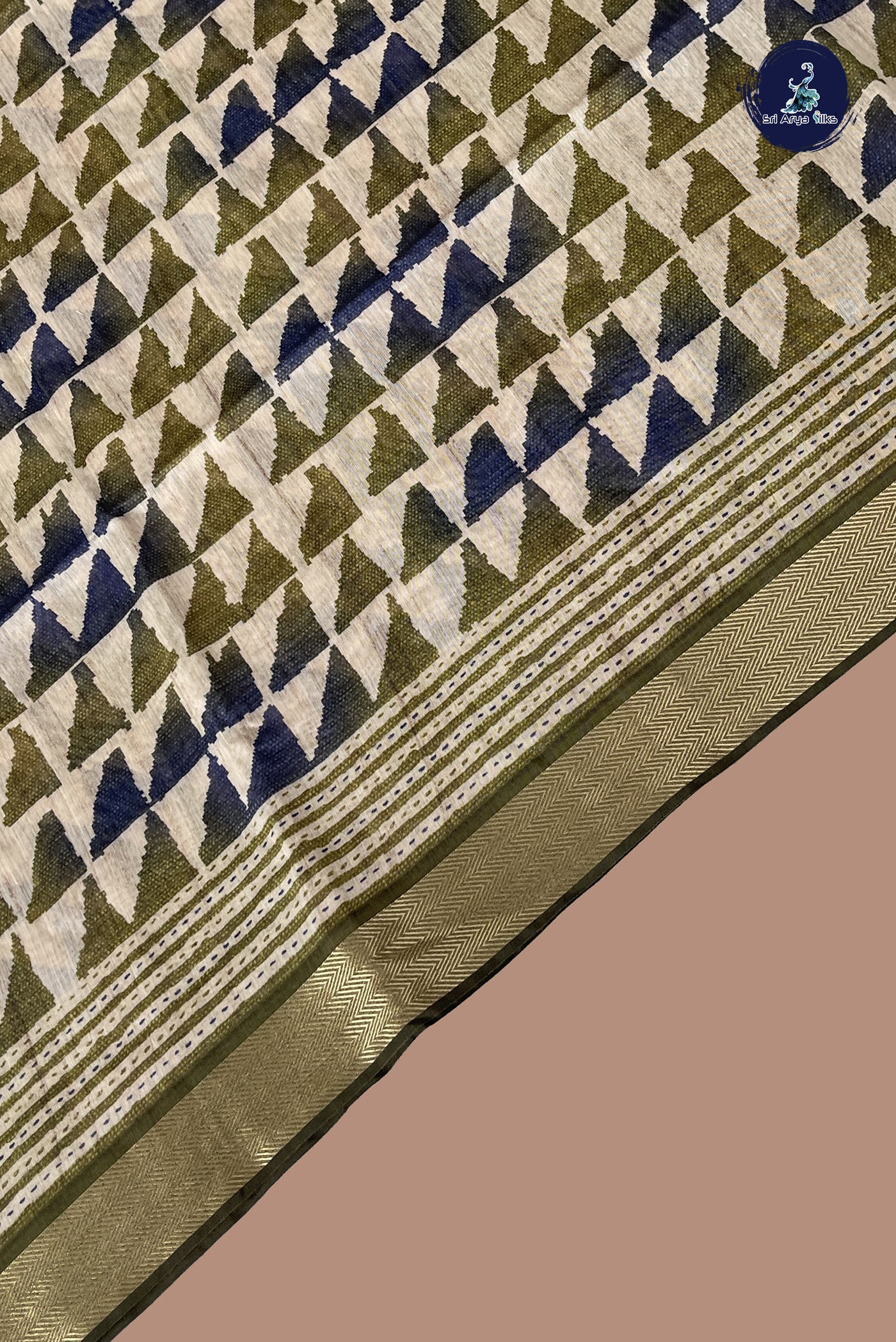 Beige Semi Chanderi Saree With Printed Pattern