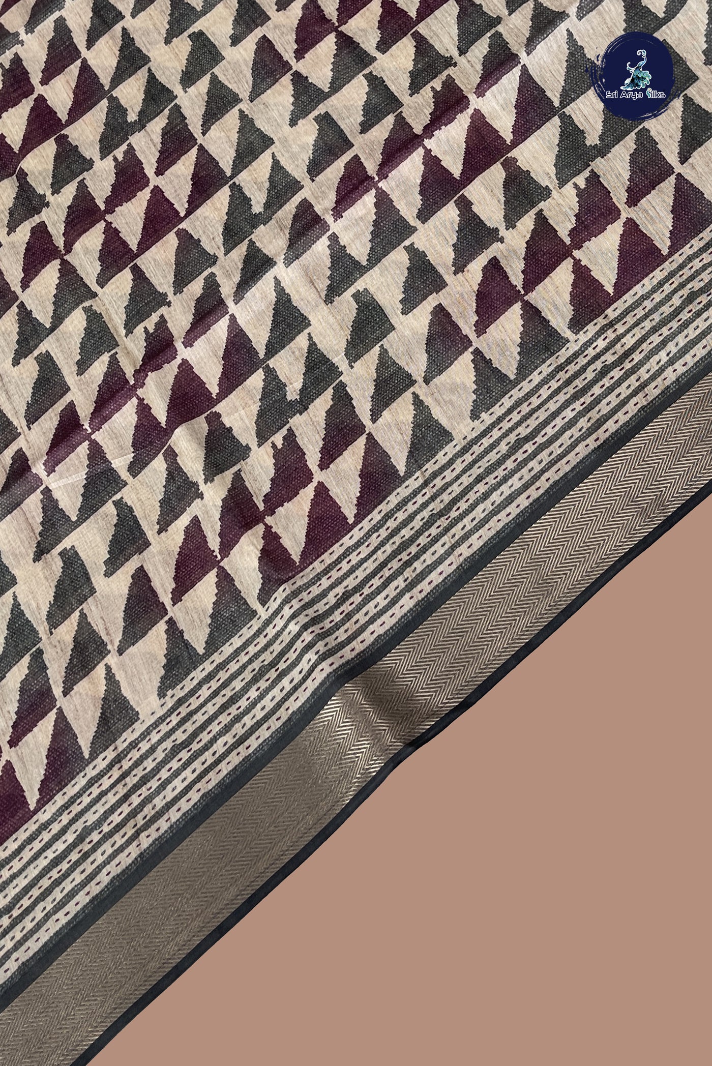 Beige Semi Chanderi Saree With Printed Pattern